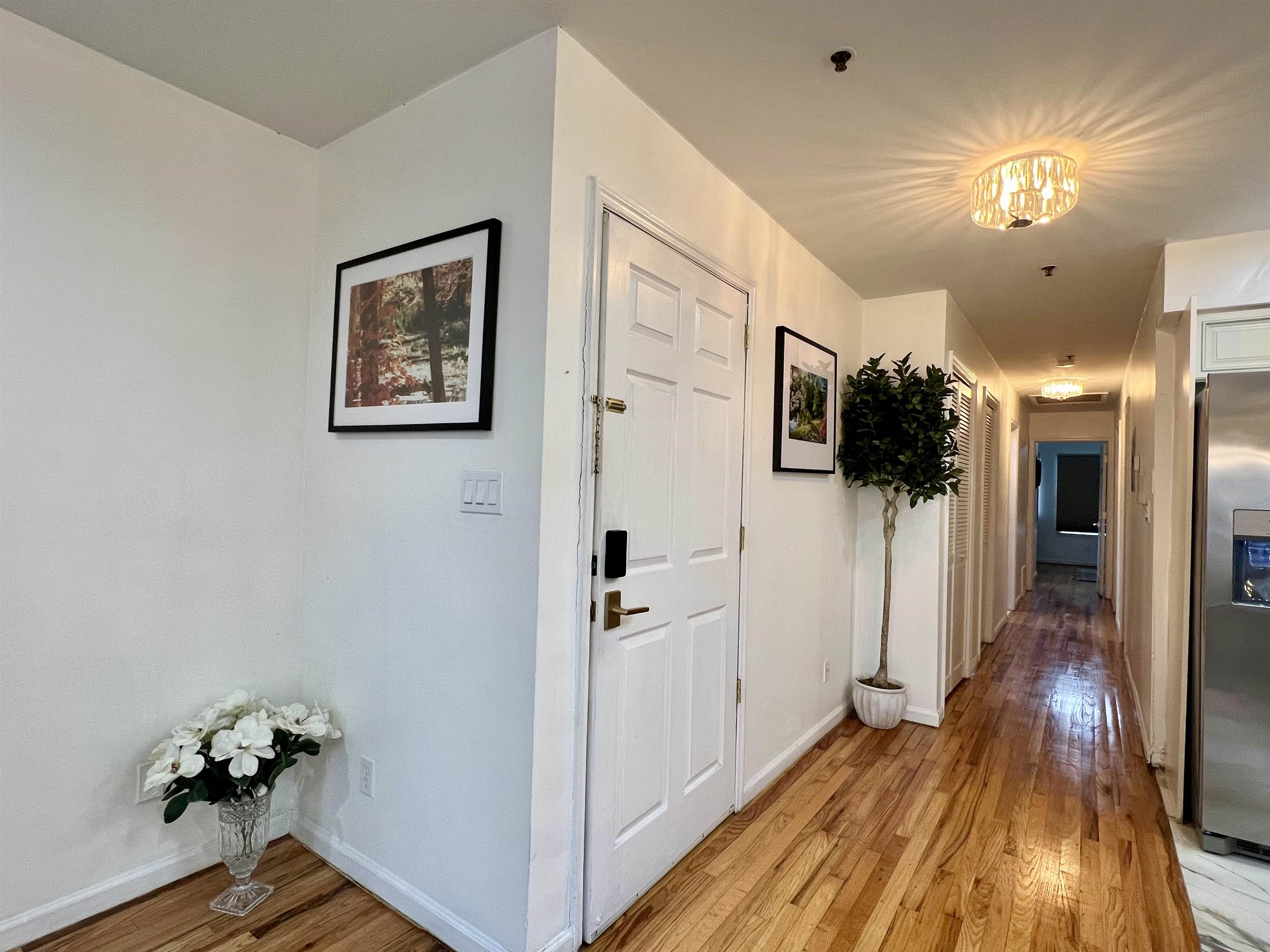 253 TERRACE AVE Unit: 2