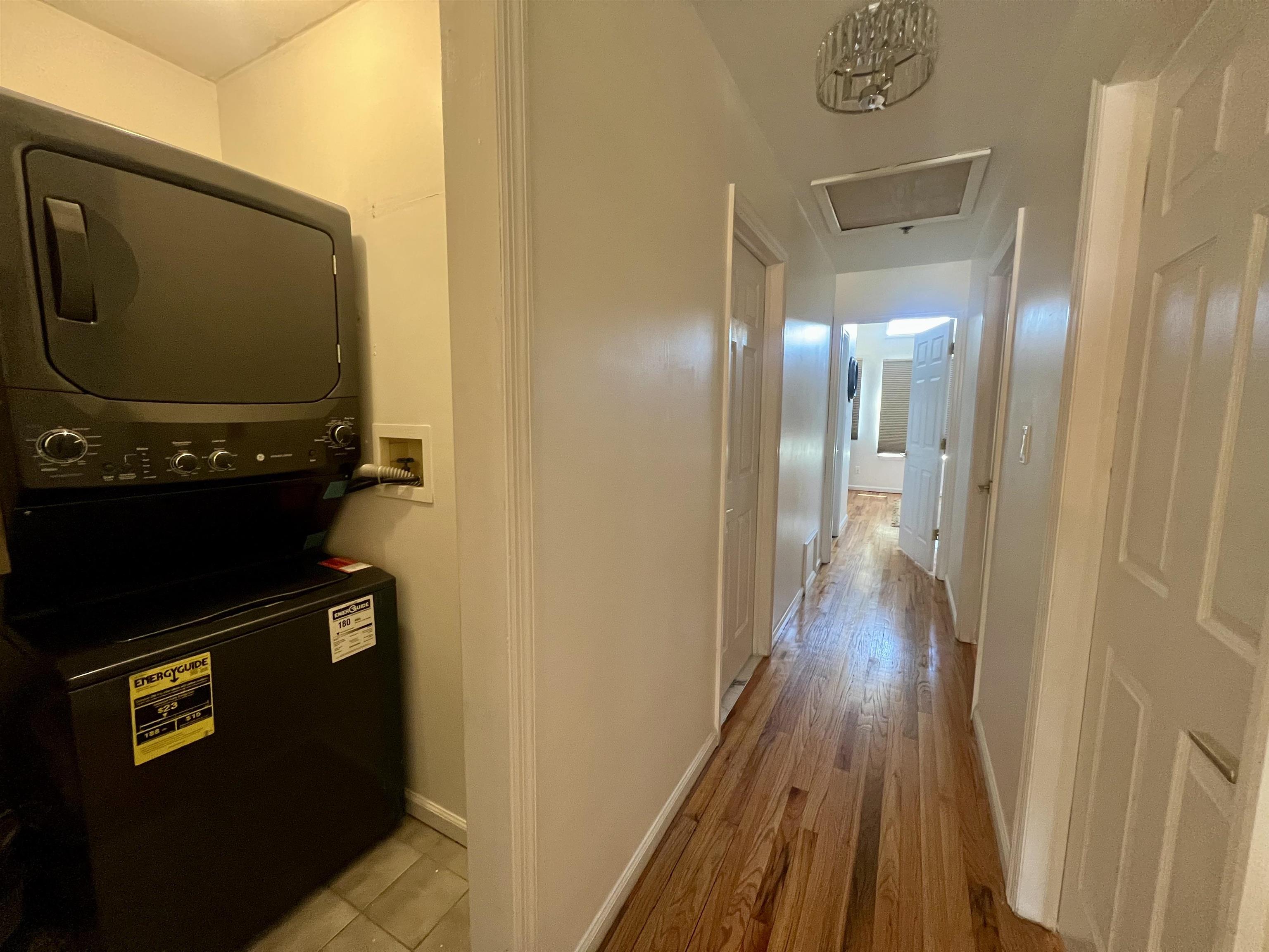 253 TERRACE AVE Unit: 2