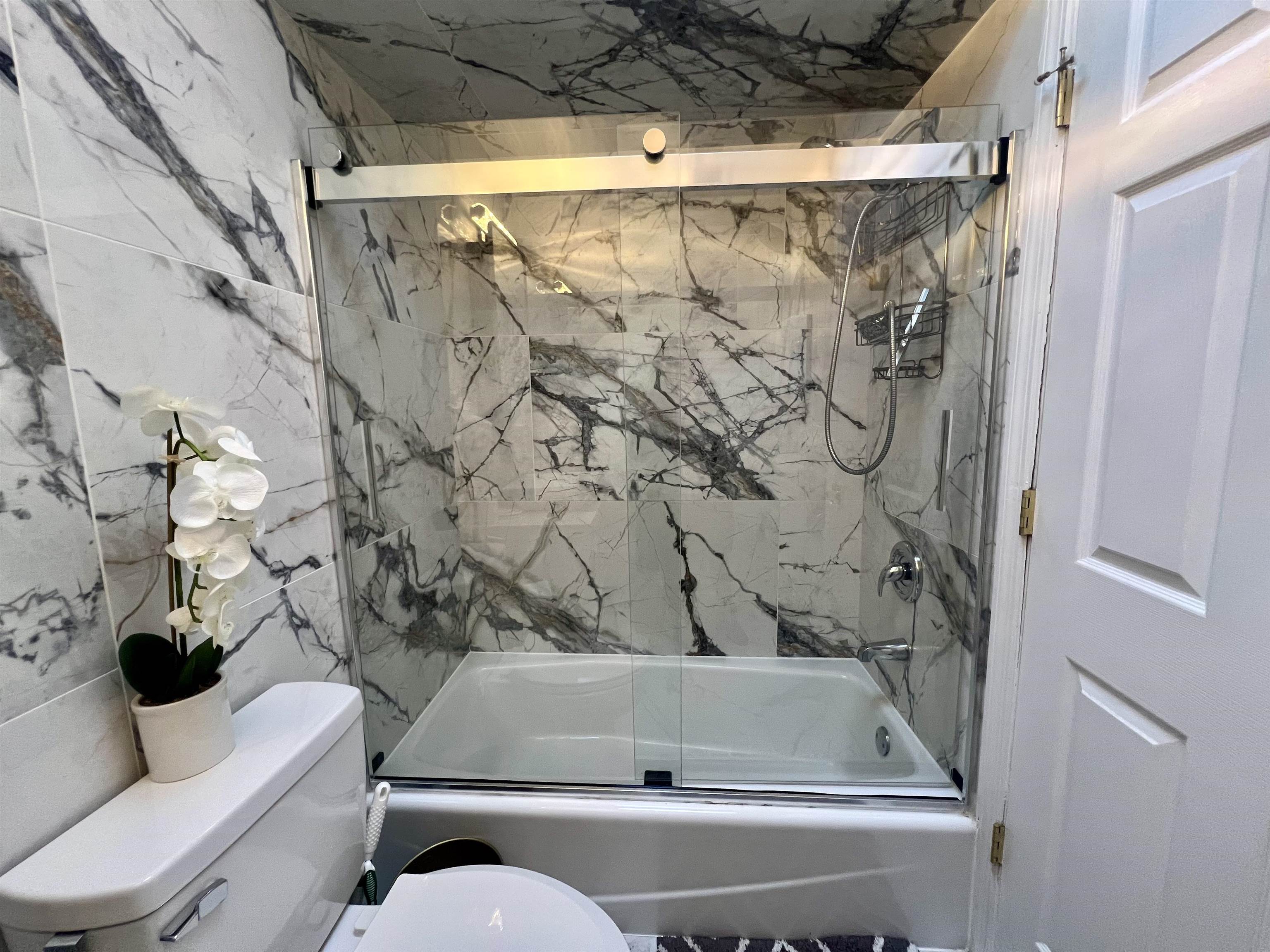 253 TERRACE AVE Unit: 2