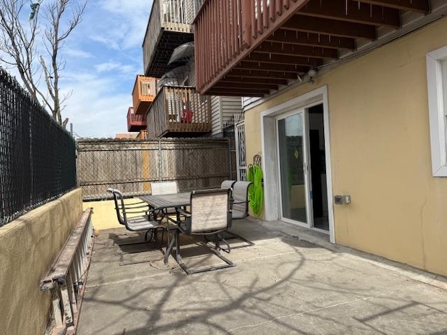 253 TERRACE AVE Unit: G