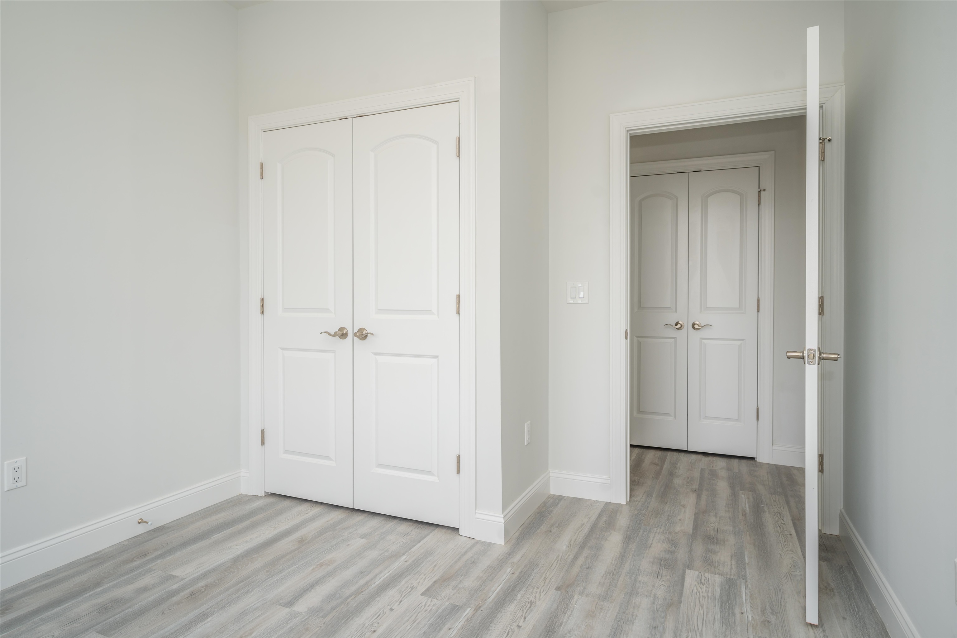 144 BERGEN AVE Unit: 4A