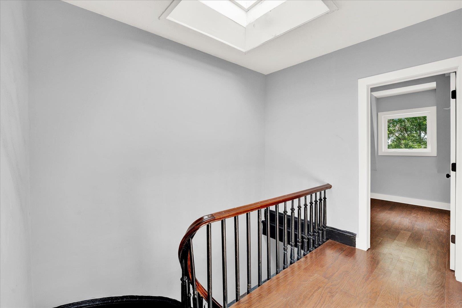 828 OCEAN AVE Unit: 2