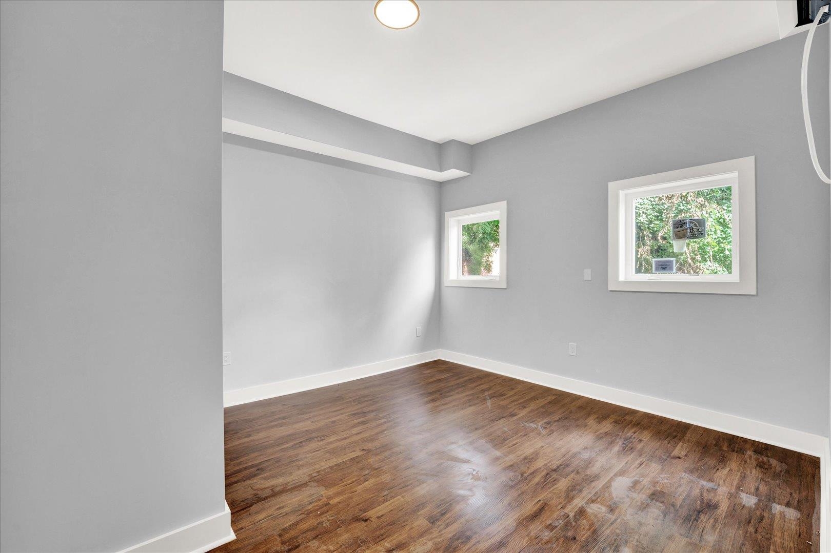 828 OCEAN AVE Unit: 2