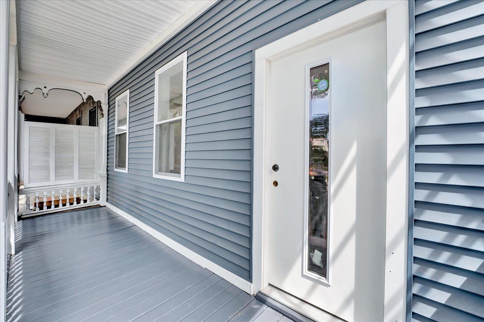 828 OCEAN AVE Unit: 2