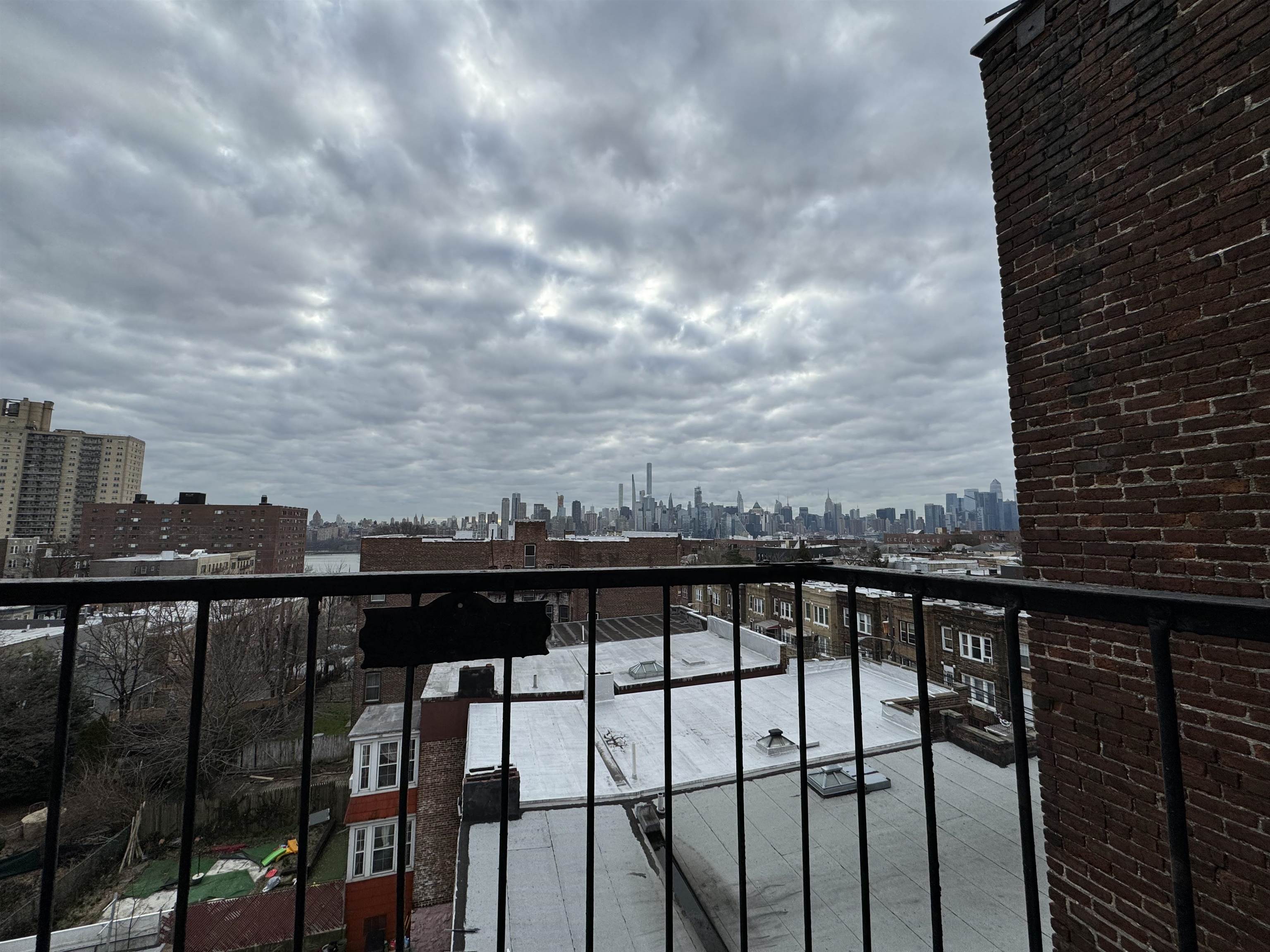 6408 PARK AVE Unit: 54