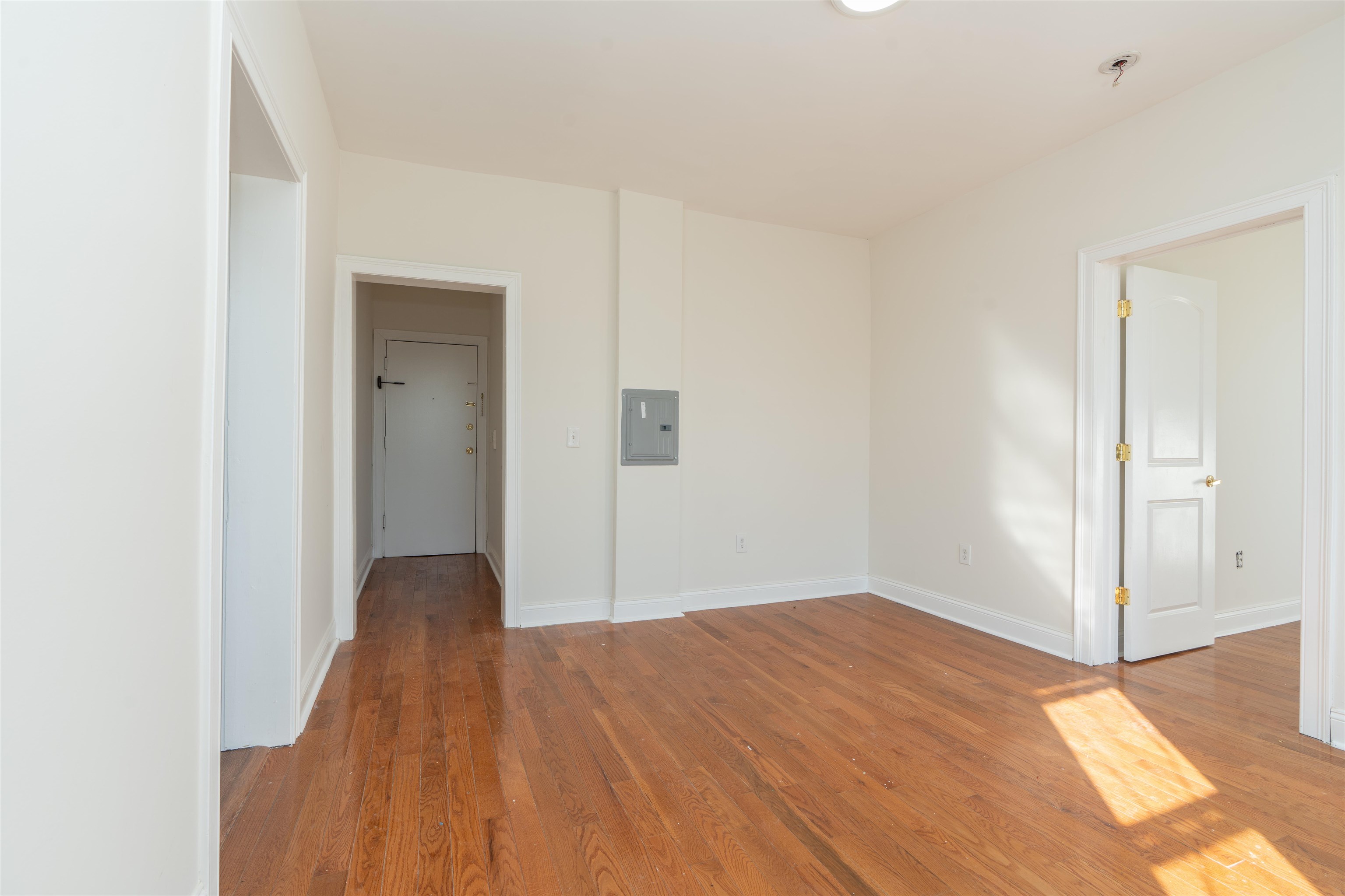 6404 PARK AVE Unit: 33