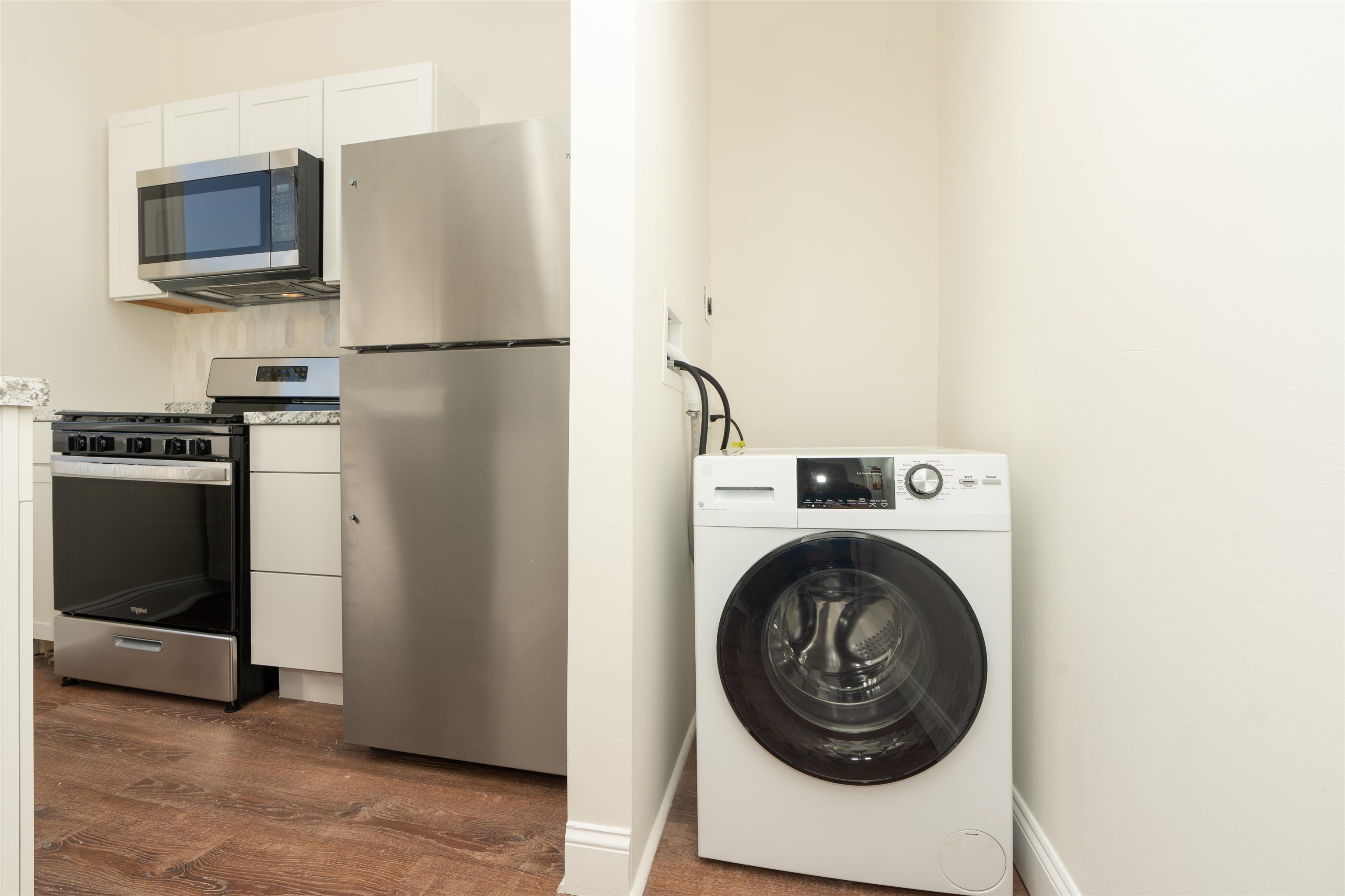 6404 PARK AVE Unit: 33