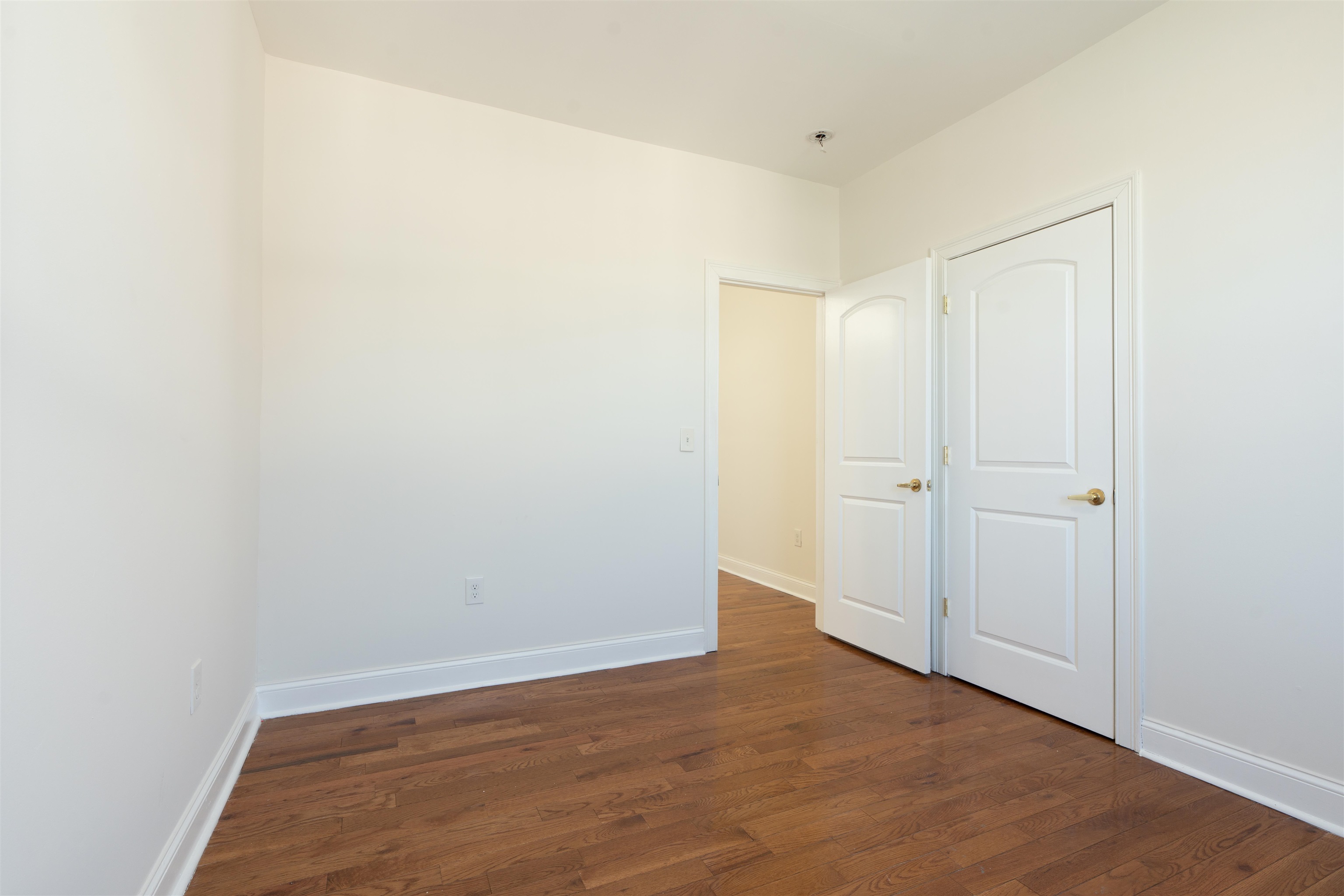 6404 PARK AVE Unit: 35