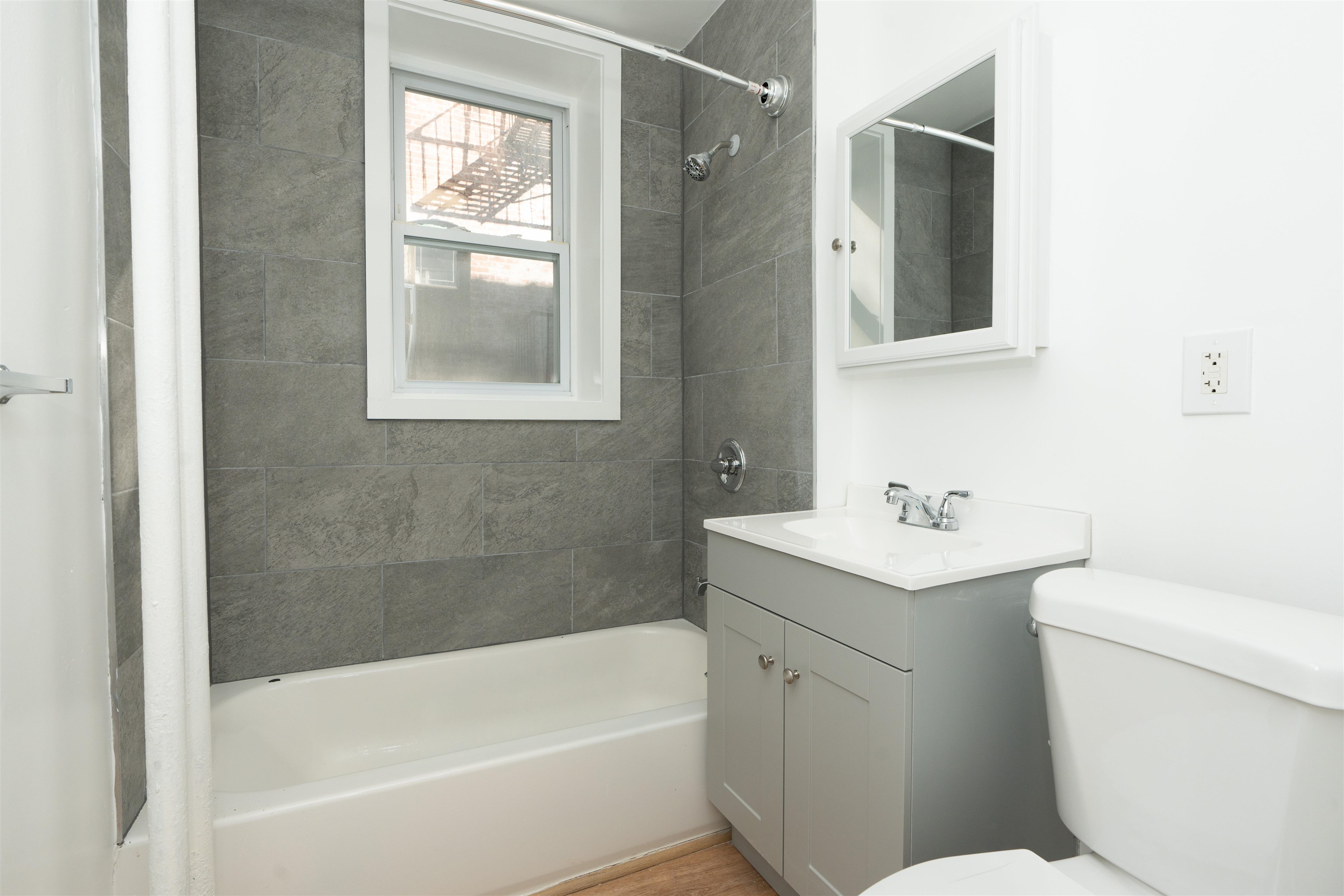 6404 PARK AVE Unit: 35