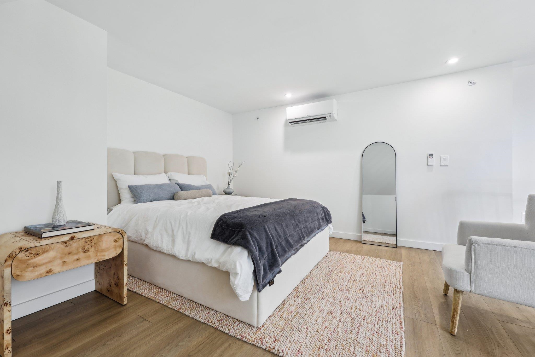 328 PACIFIC AVE Unit: 401