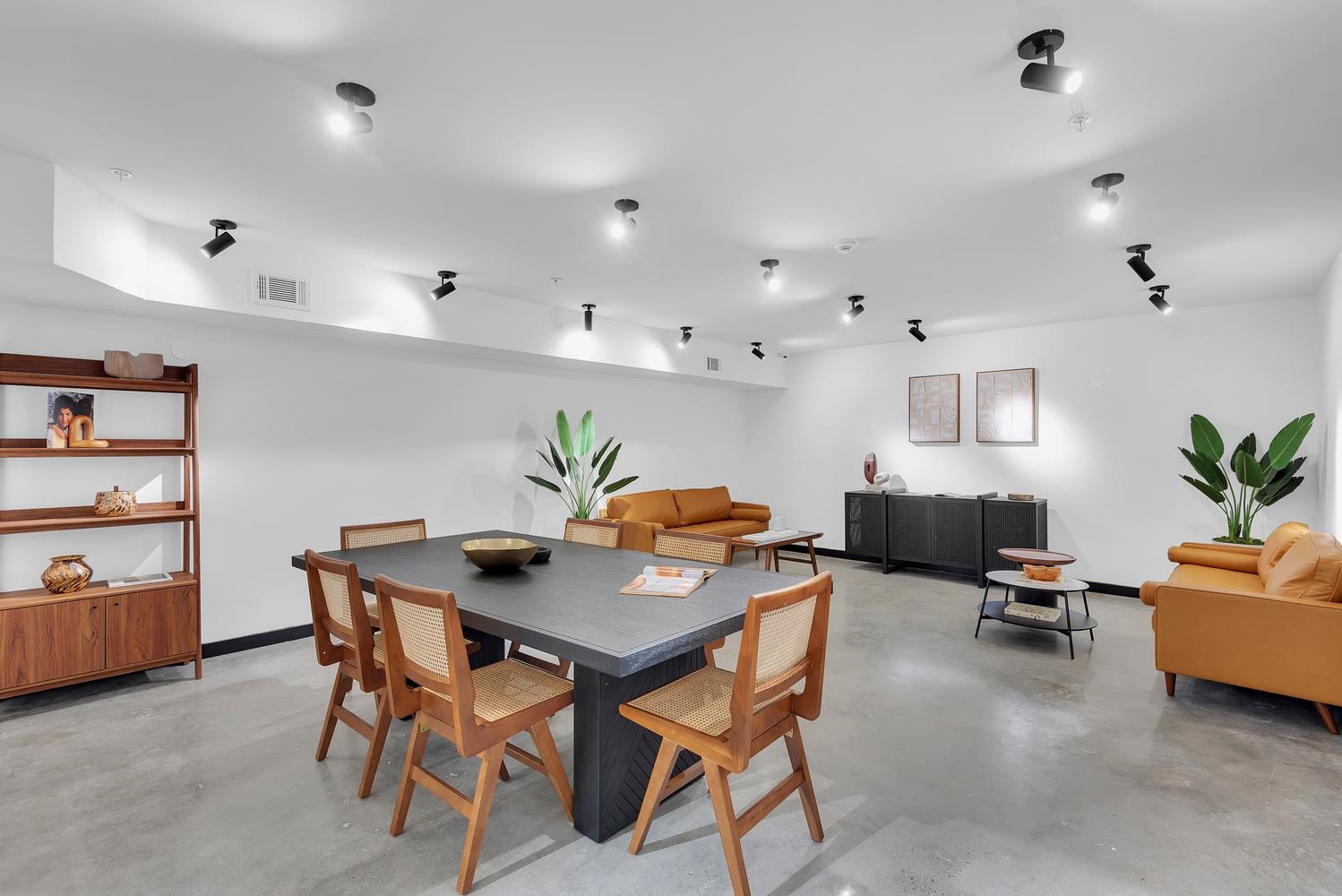 328 PACIFIC AVE Unit: 210