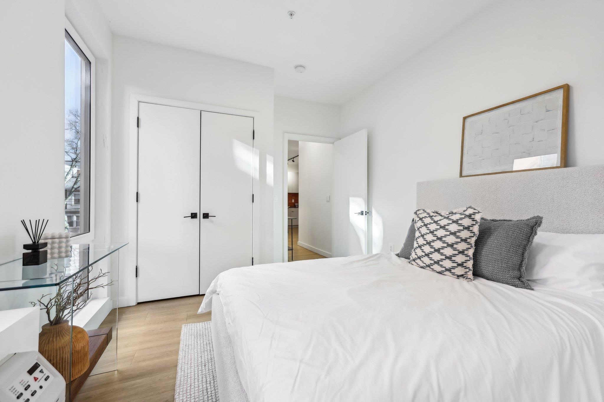 328 PACIFIC AVE Unit: 210