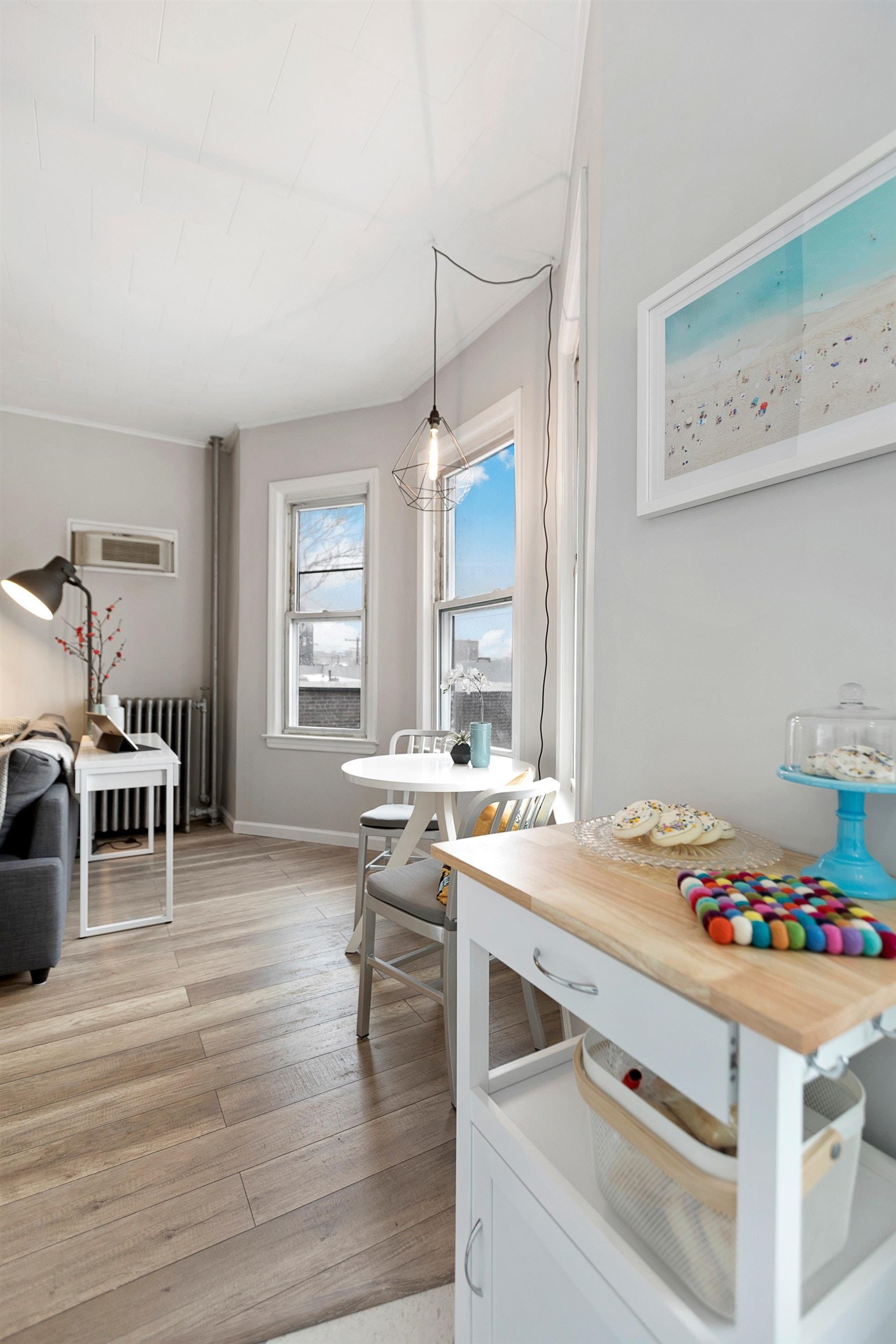 4914 PARK AVE Unit: 2F