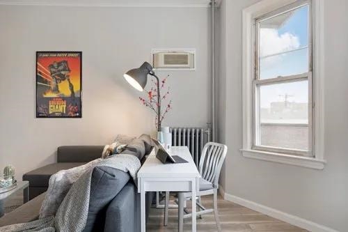 4914 PARK AVE Unit: 2F