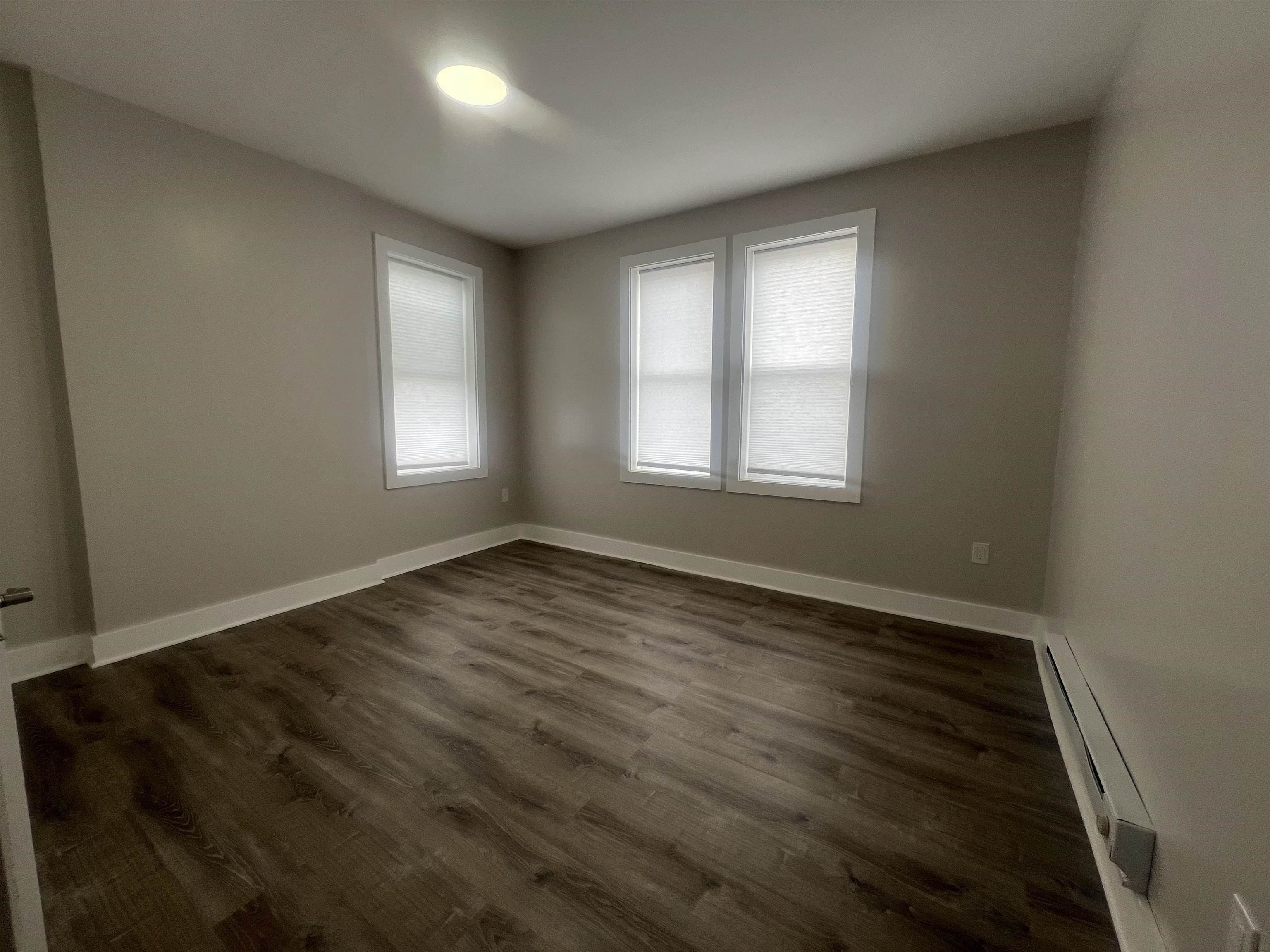 7222 BROADWAY Unit: 7