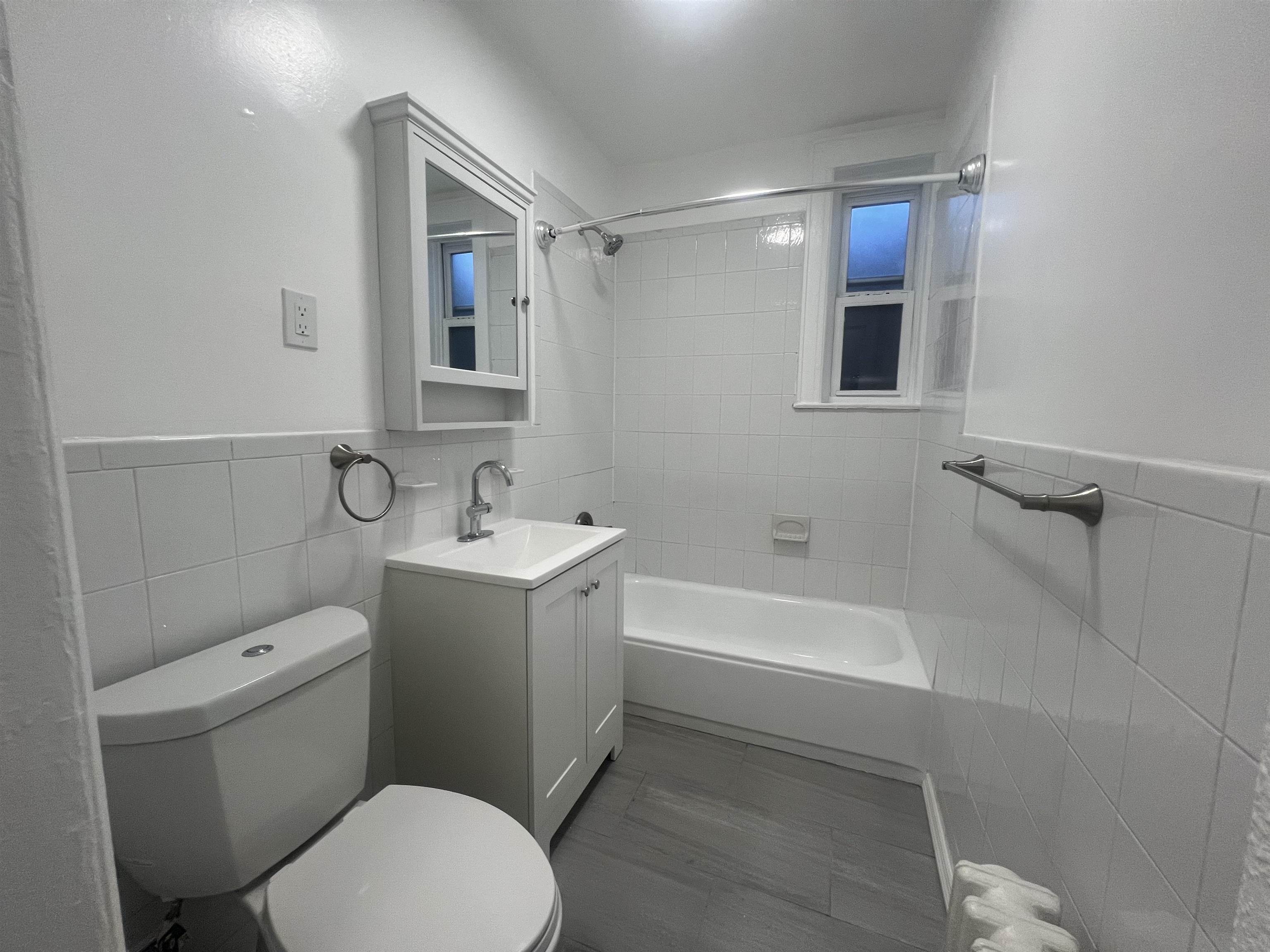 8610 JOHN F KENNEDY BLVD Unit: 9