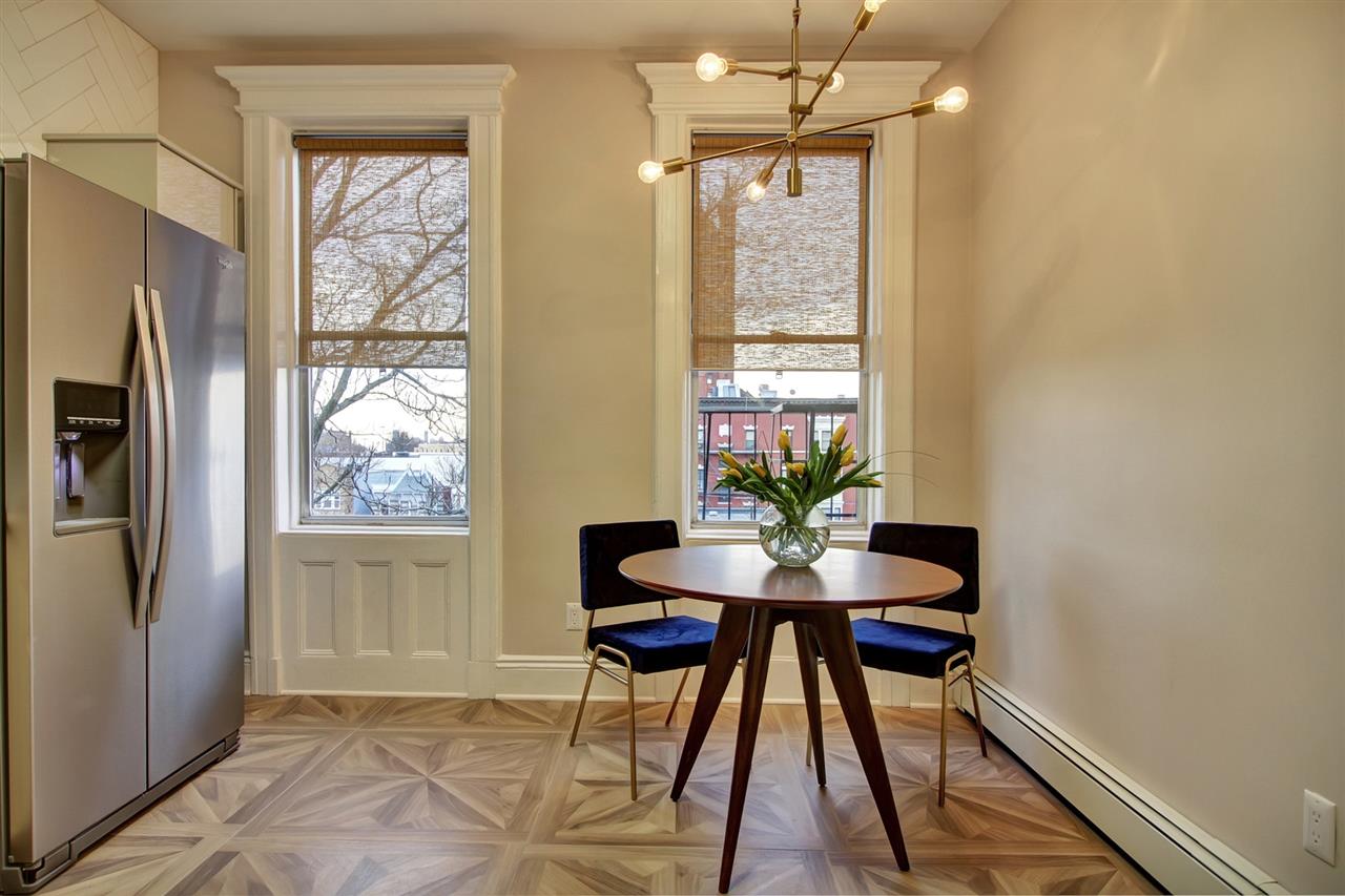 97 CLIFTON TERRACE Unit: 7