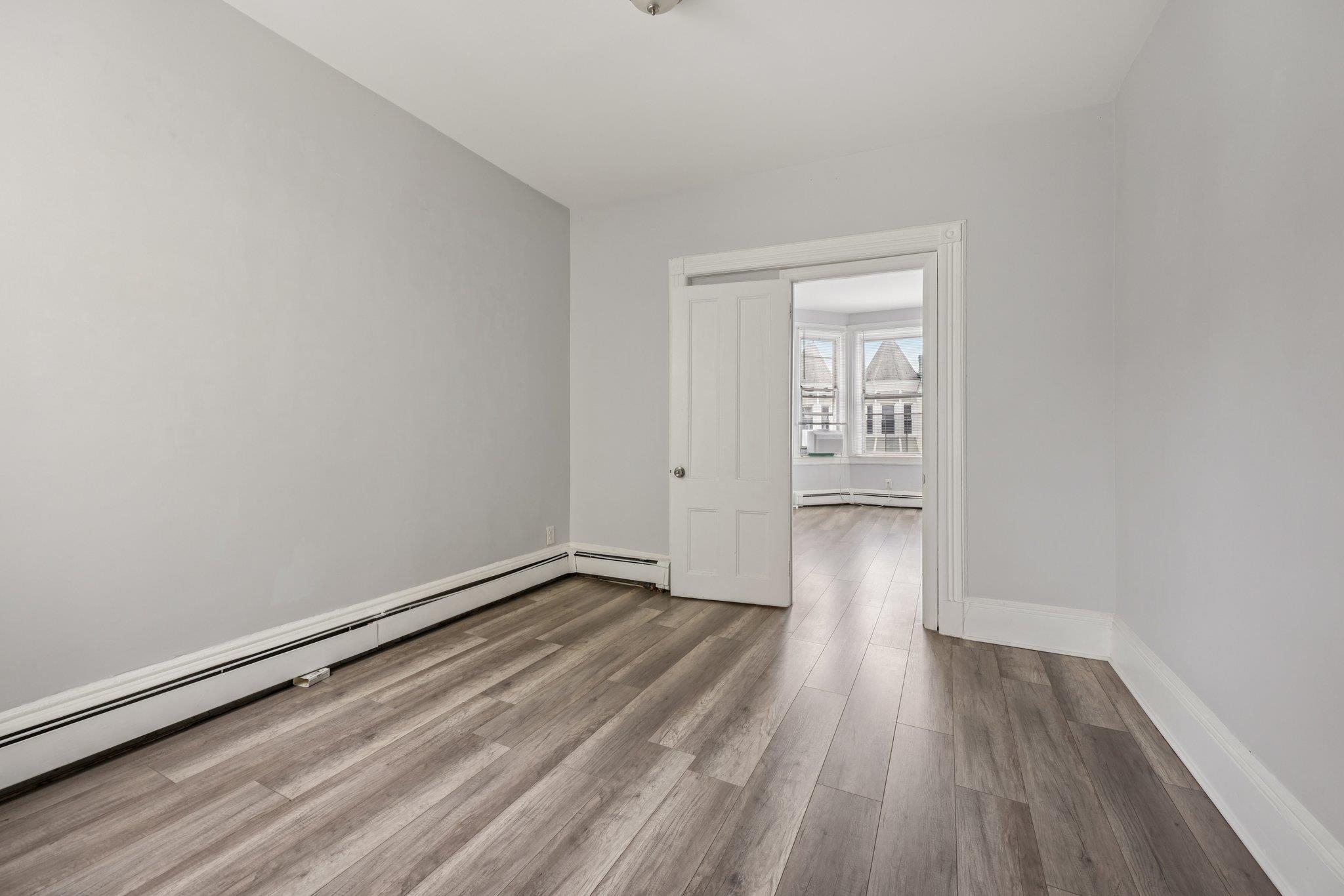 59 MONITOR ST Unit: 3R