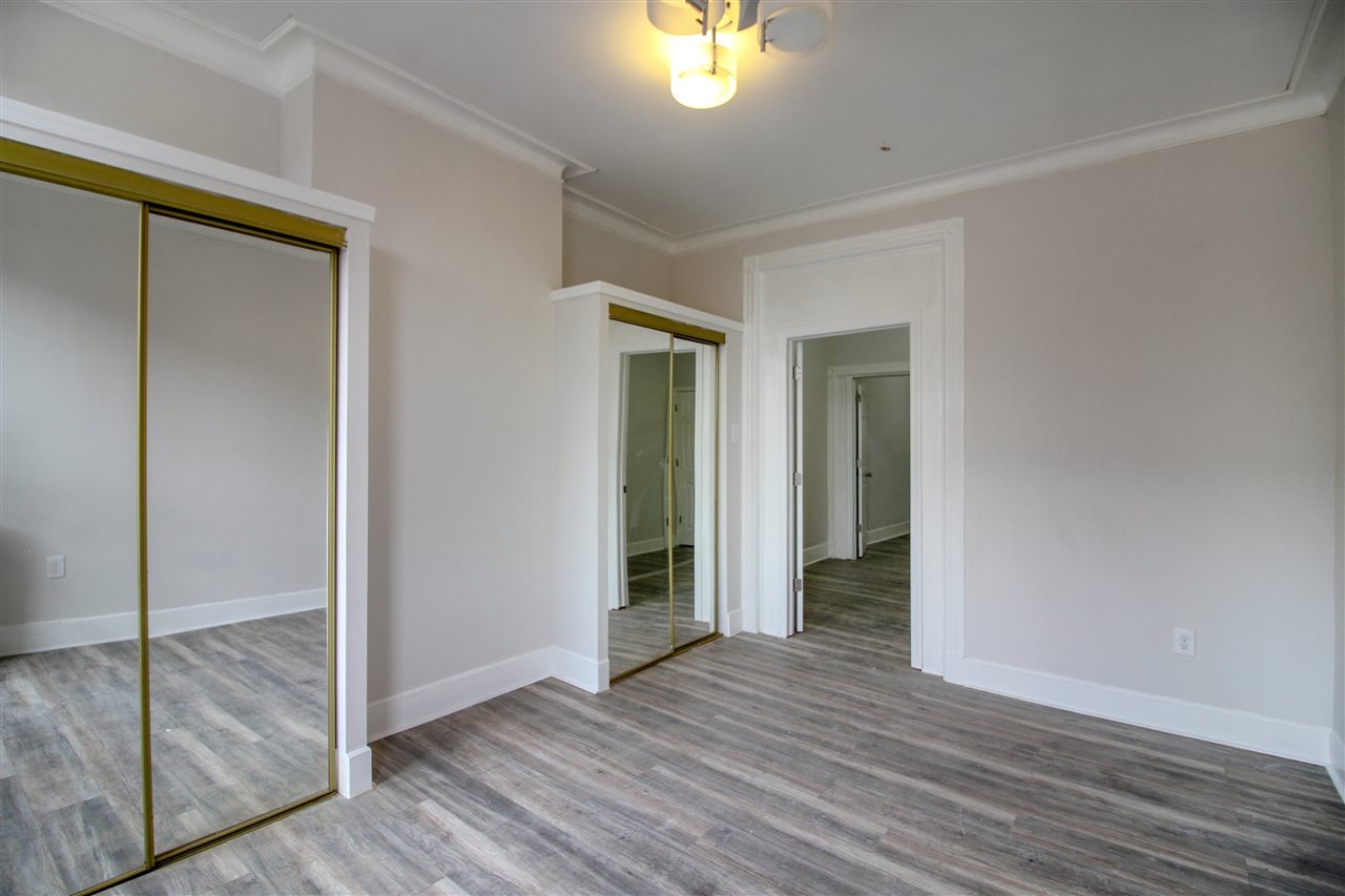 332 JACKSON ST Unit: 4L