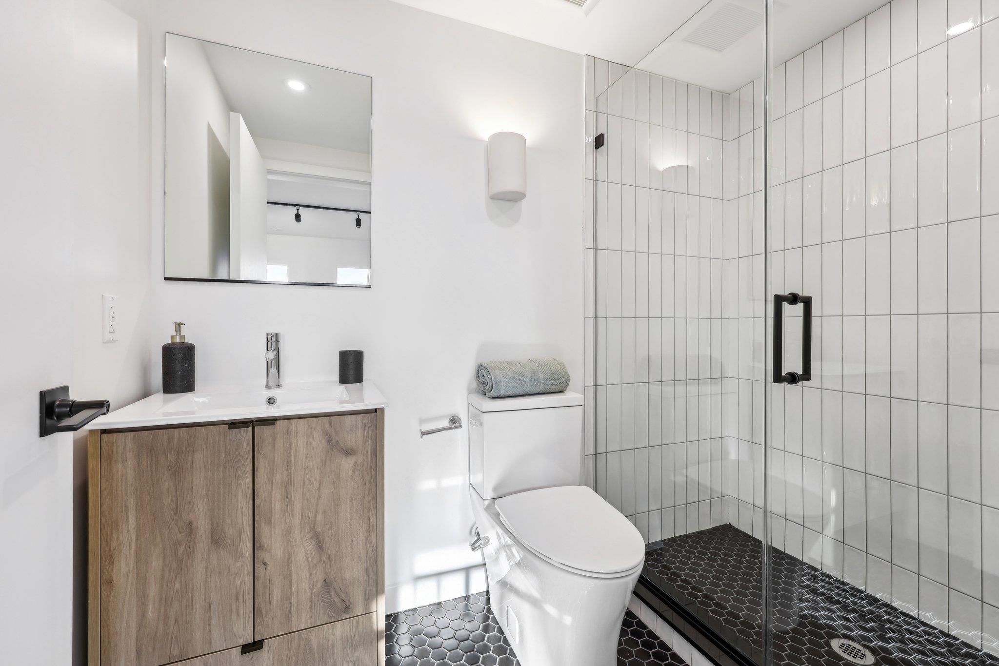 328 PACIFIC AVE Unit: 403