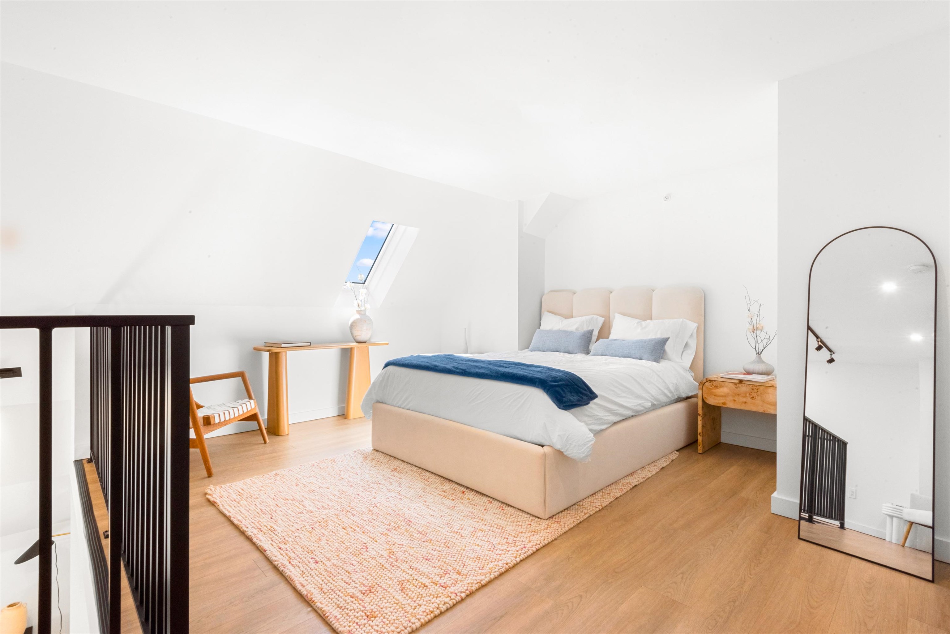 328 PACIFIC AVE Unit: 403