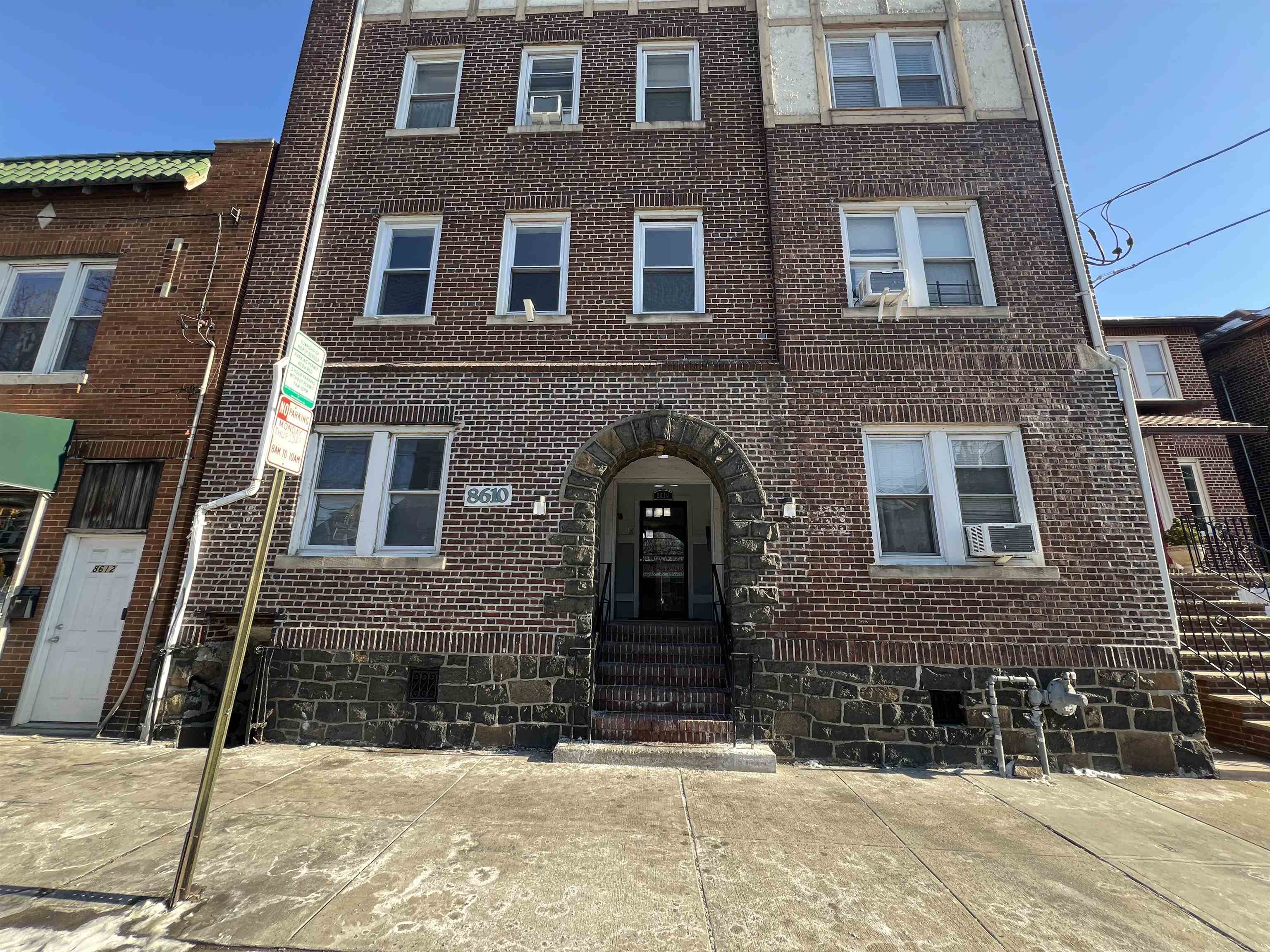 8610 JOHN F KENNEDY BLVD Unit: 17