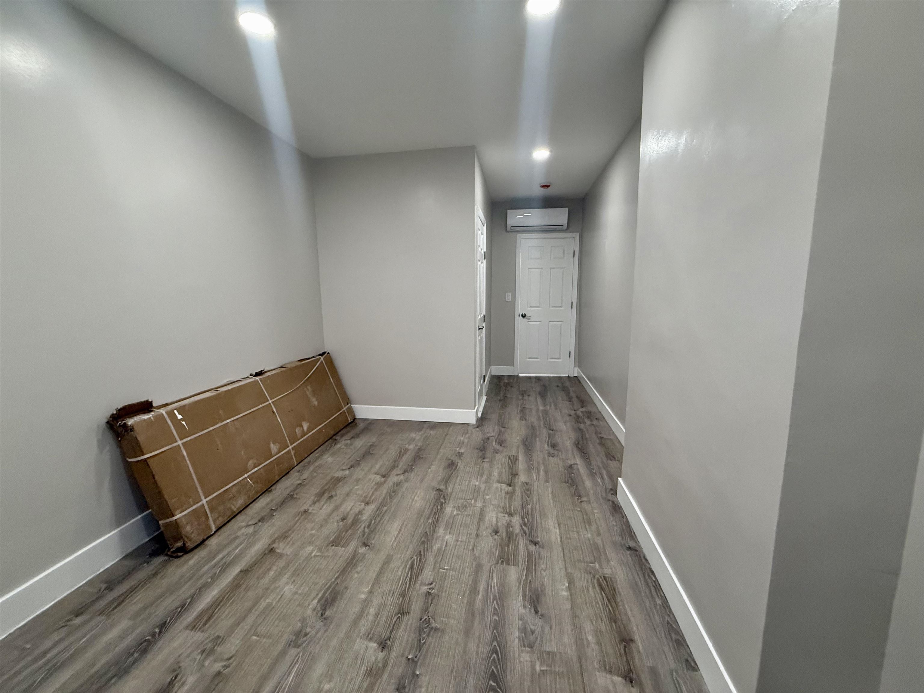 330 JACKSON ST Unit: 1R