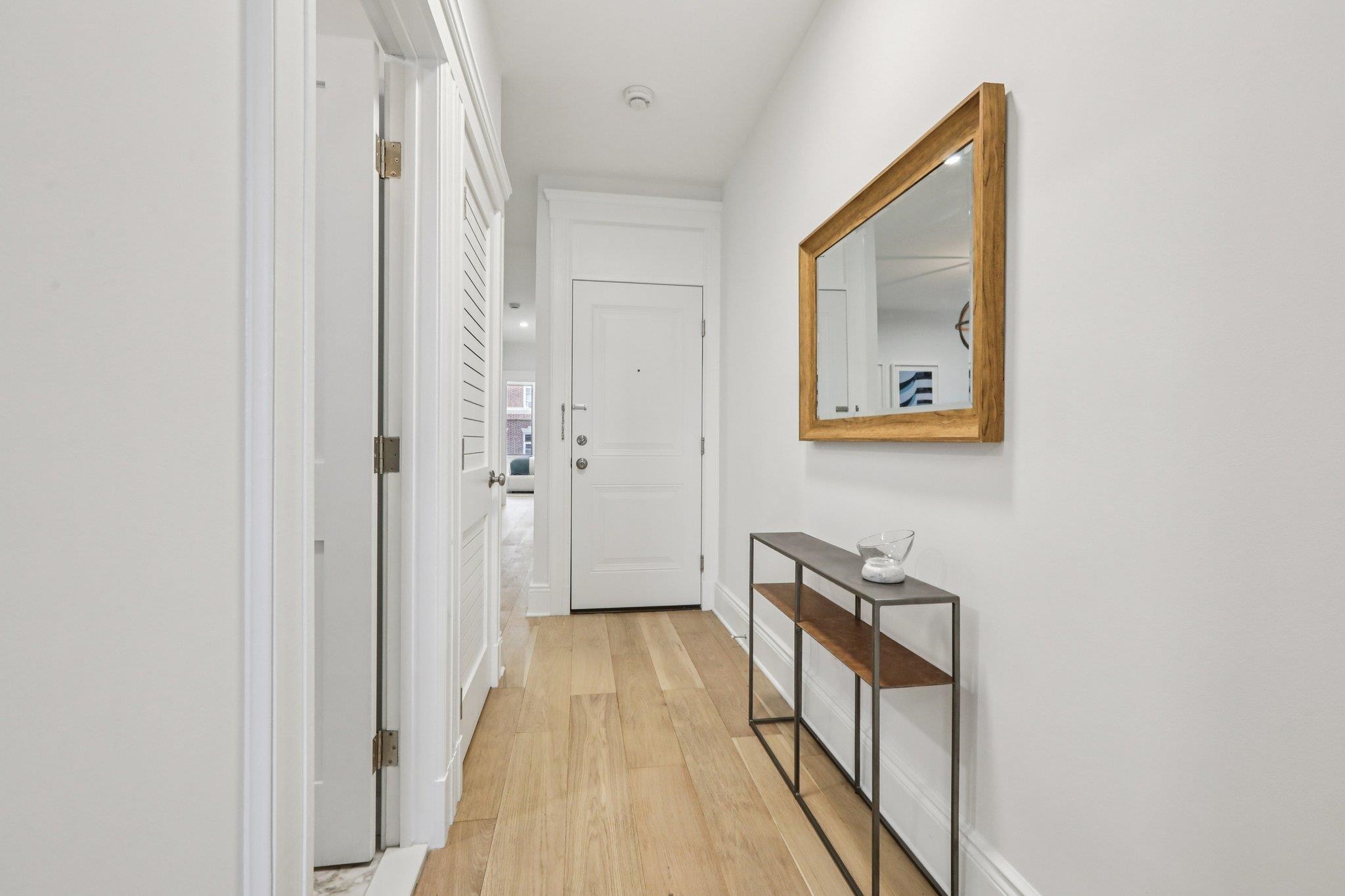 97 CLIFTON TERRACE Unit: 6