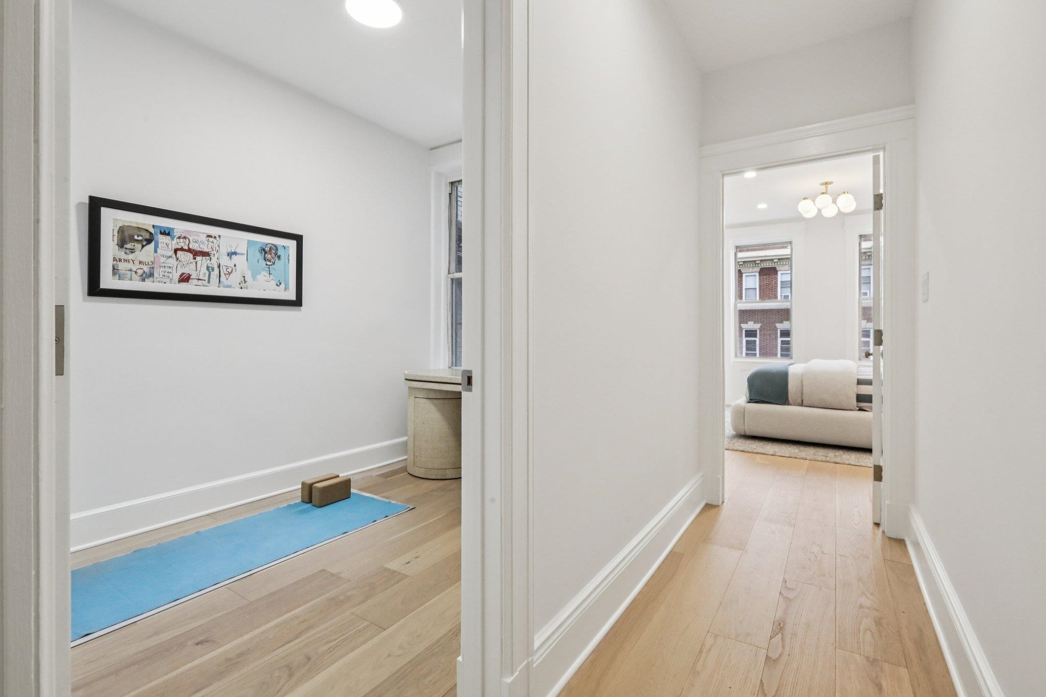 97 CLIFTON TERRACE Unit: 6