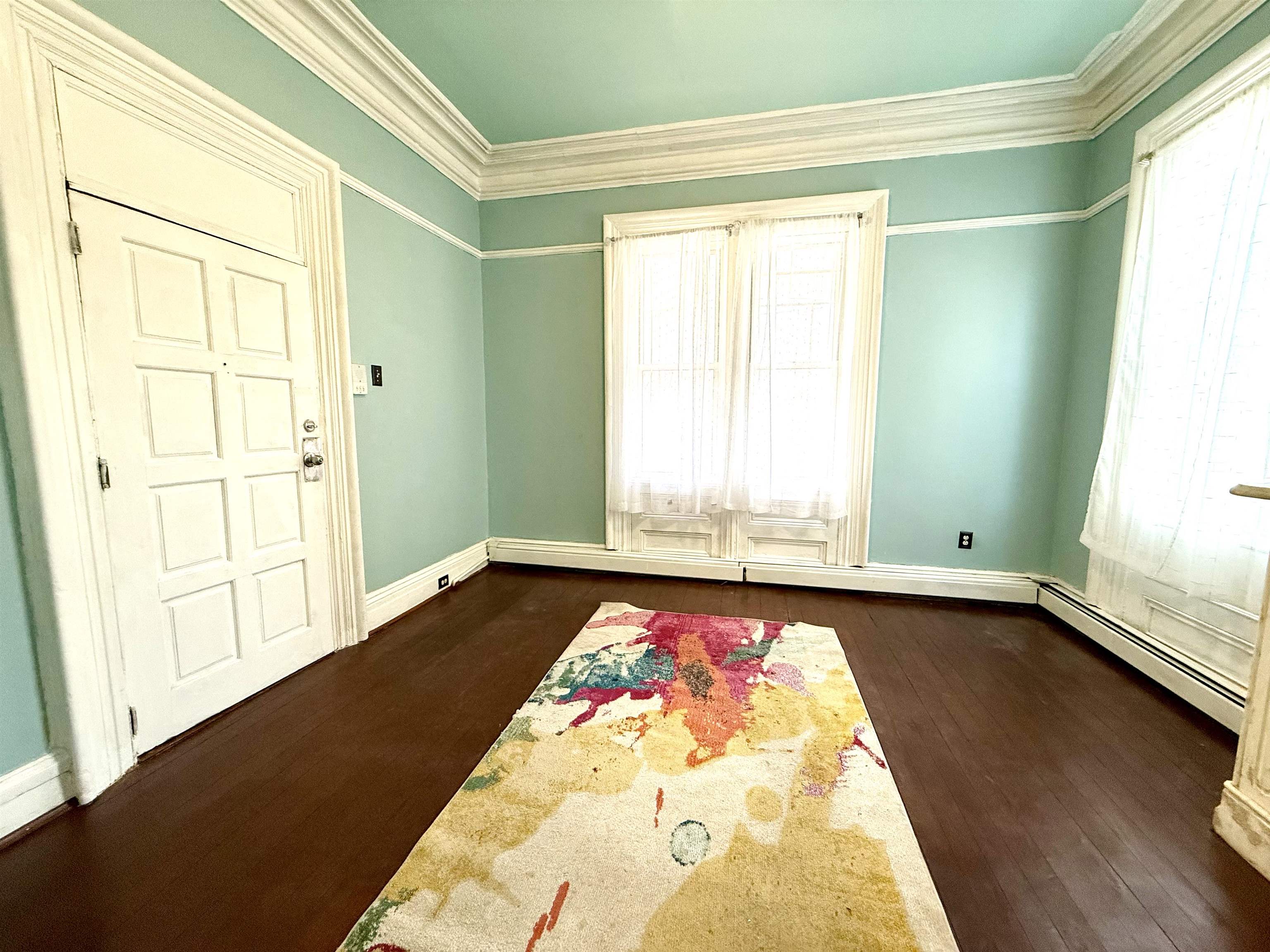 61 MONITOR ST Unit: 1L