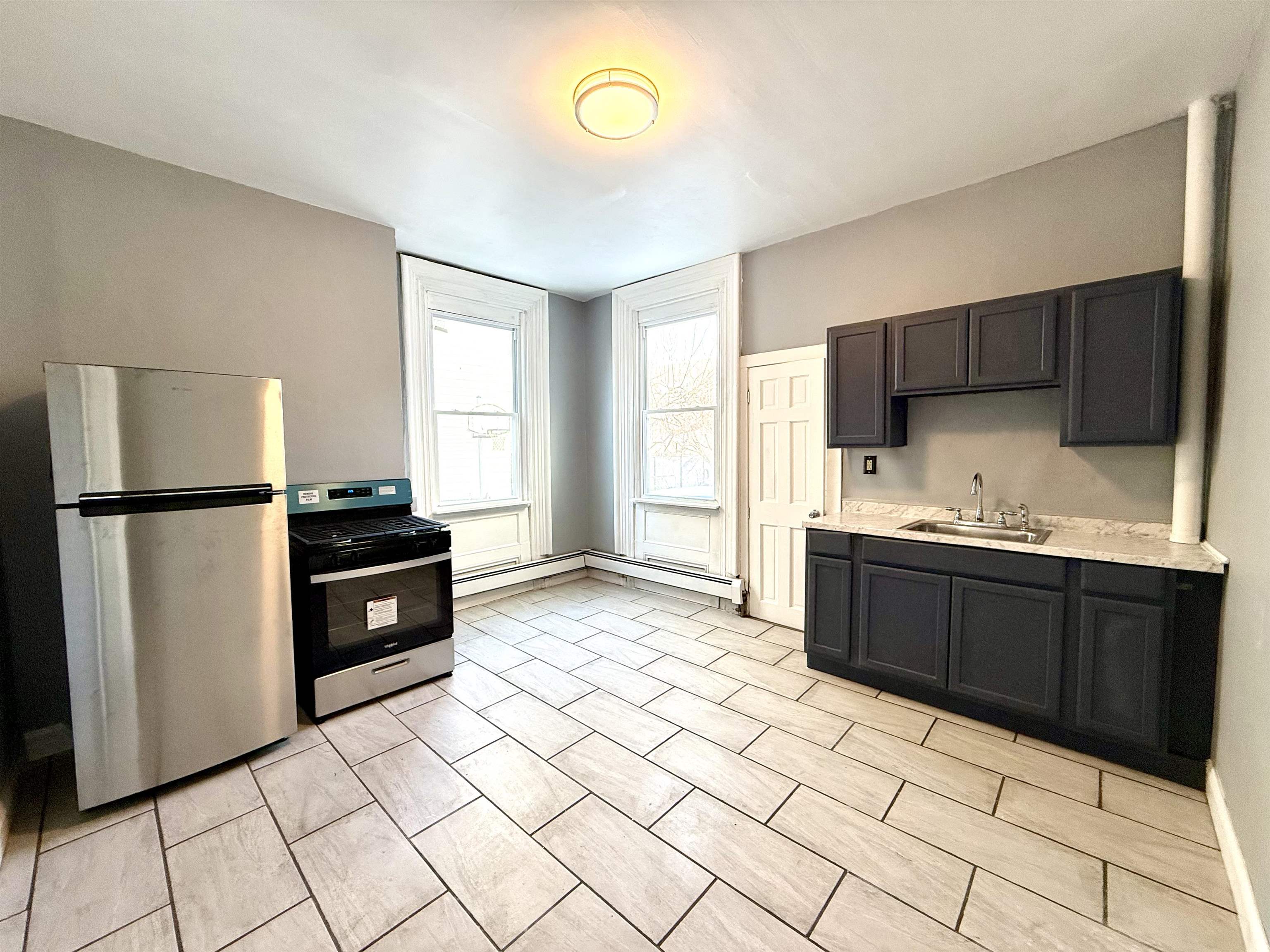 61 MONITOR ST Unit: 1L