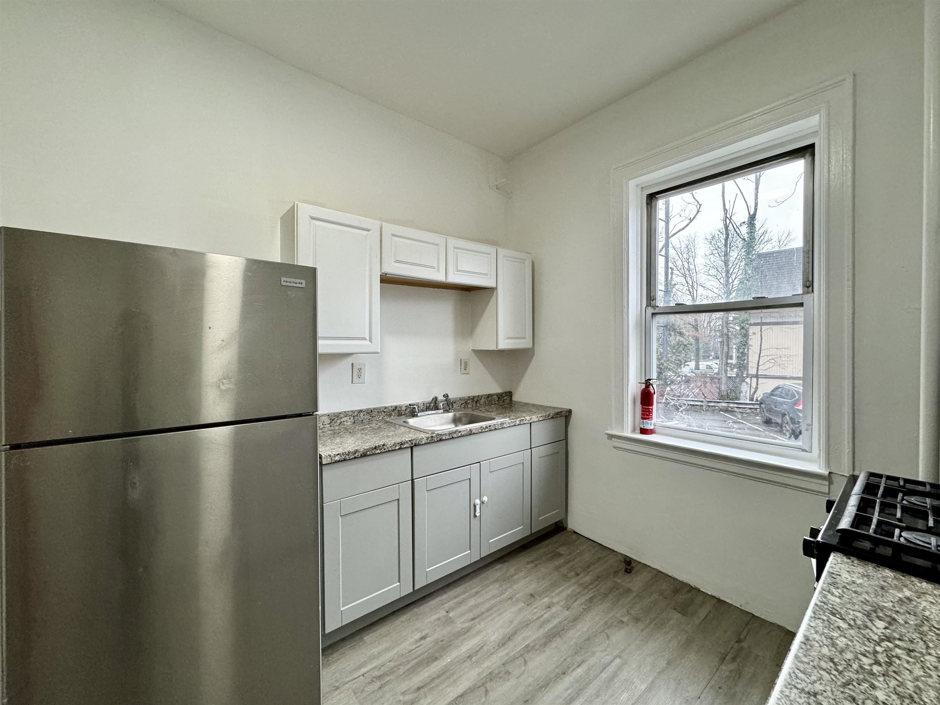 197 LAFAYETTE PL Unit: A3