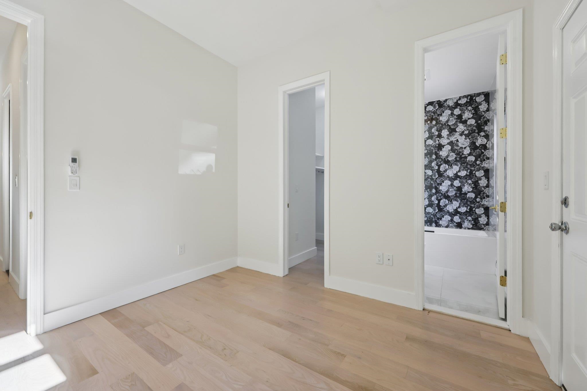 79 VROOM ST Unit: 1