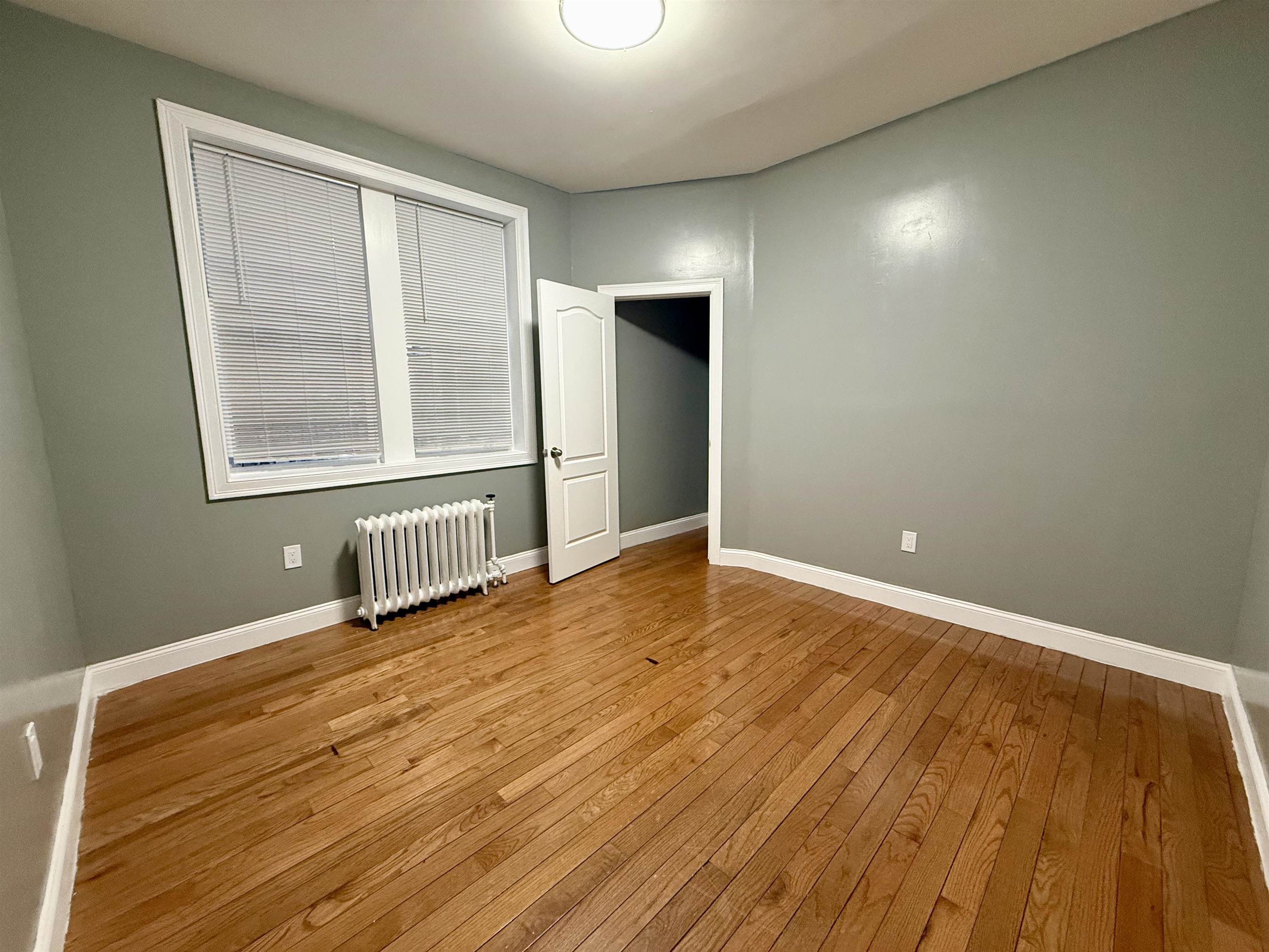 6404 PARK AVE Unit: 11