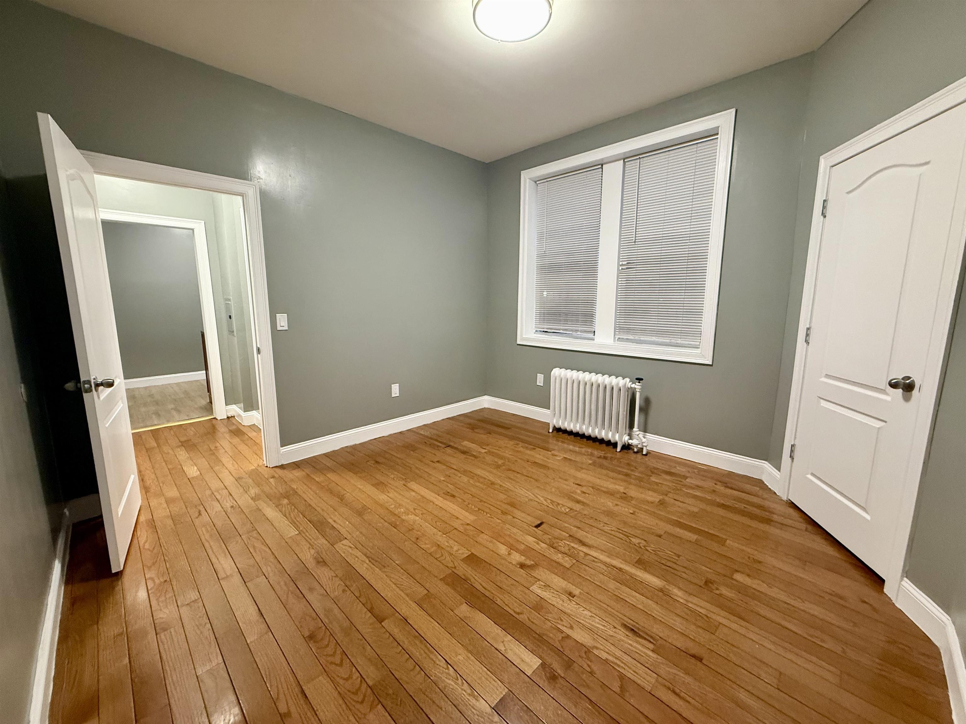 6404 PARK AVE Unit: 11