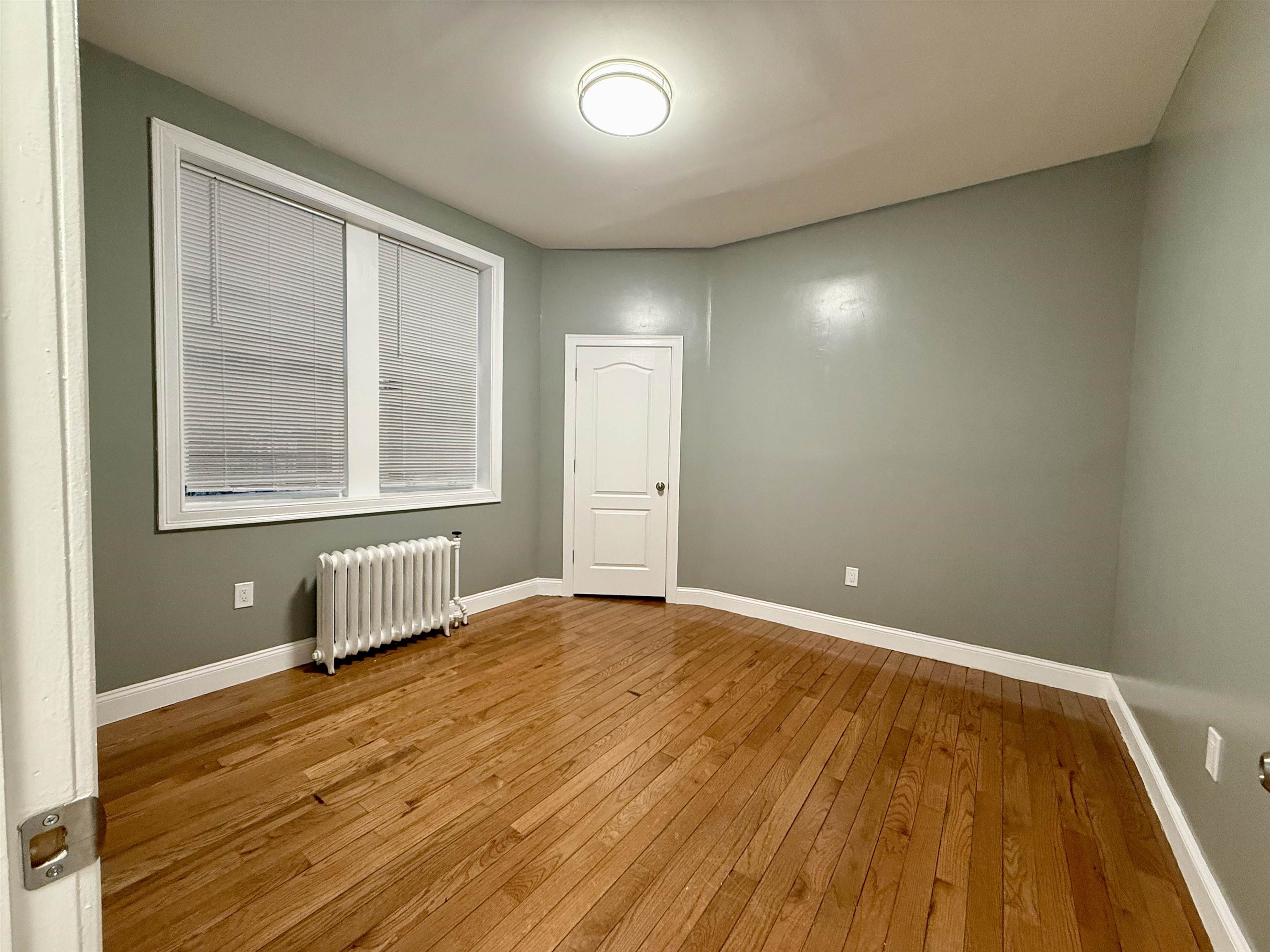 6404 PARK AVE Unit: 11