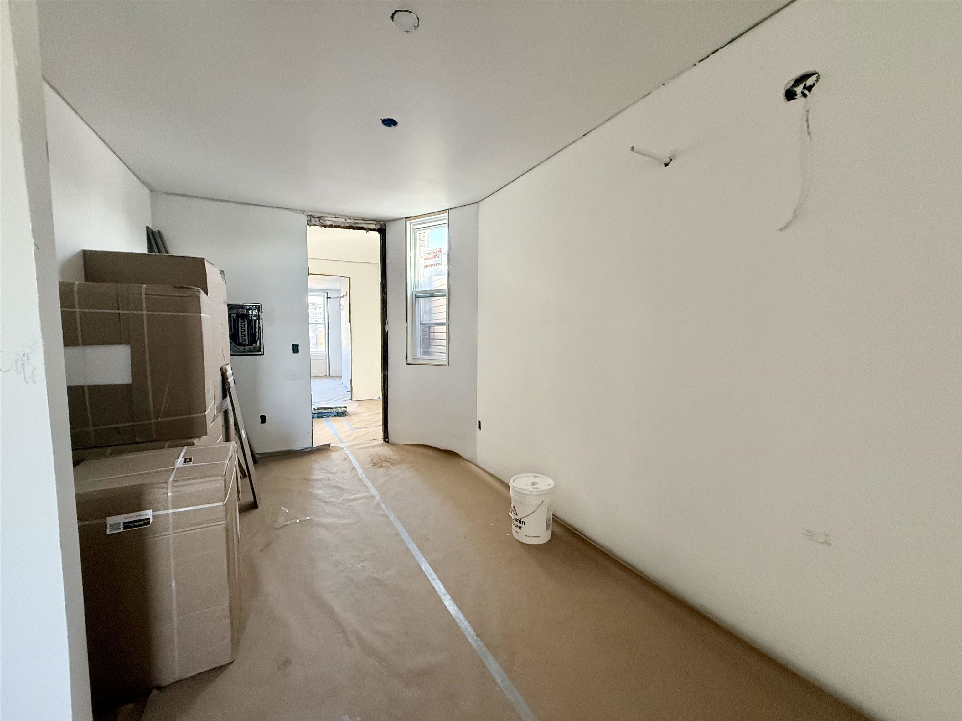 147 NEW YORK AVE Unit: 3L