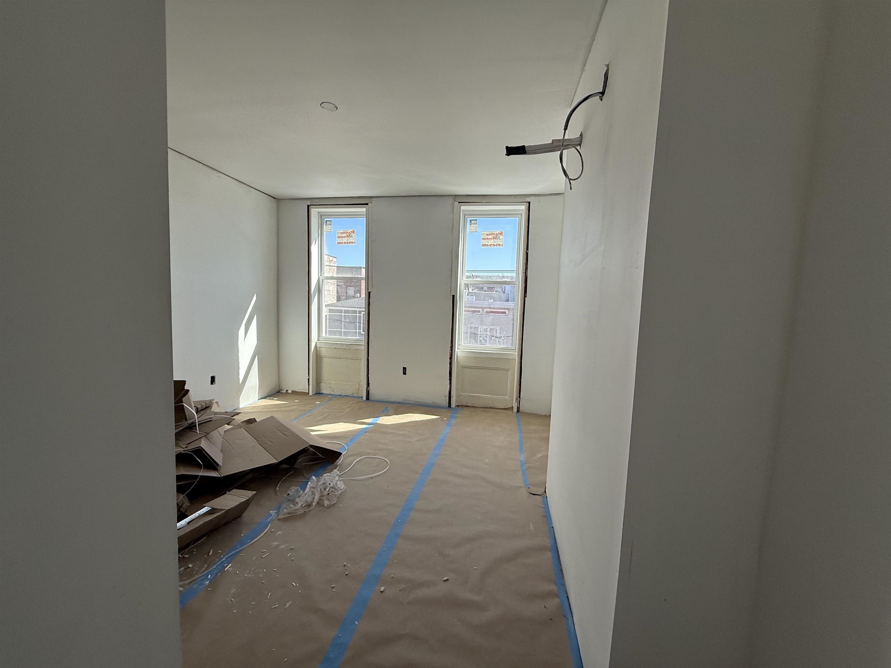 147 NEW YORK AVE Unit: 3L