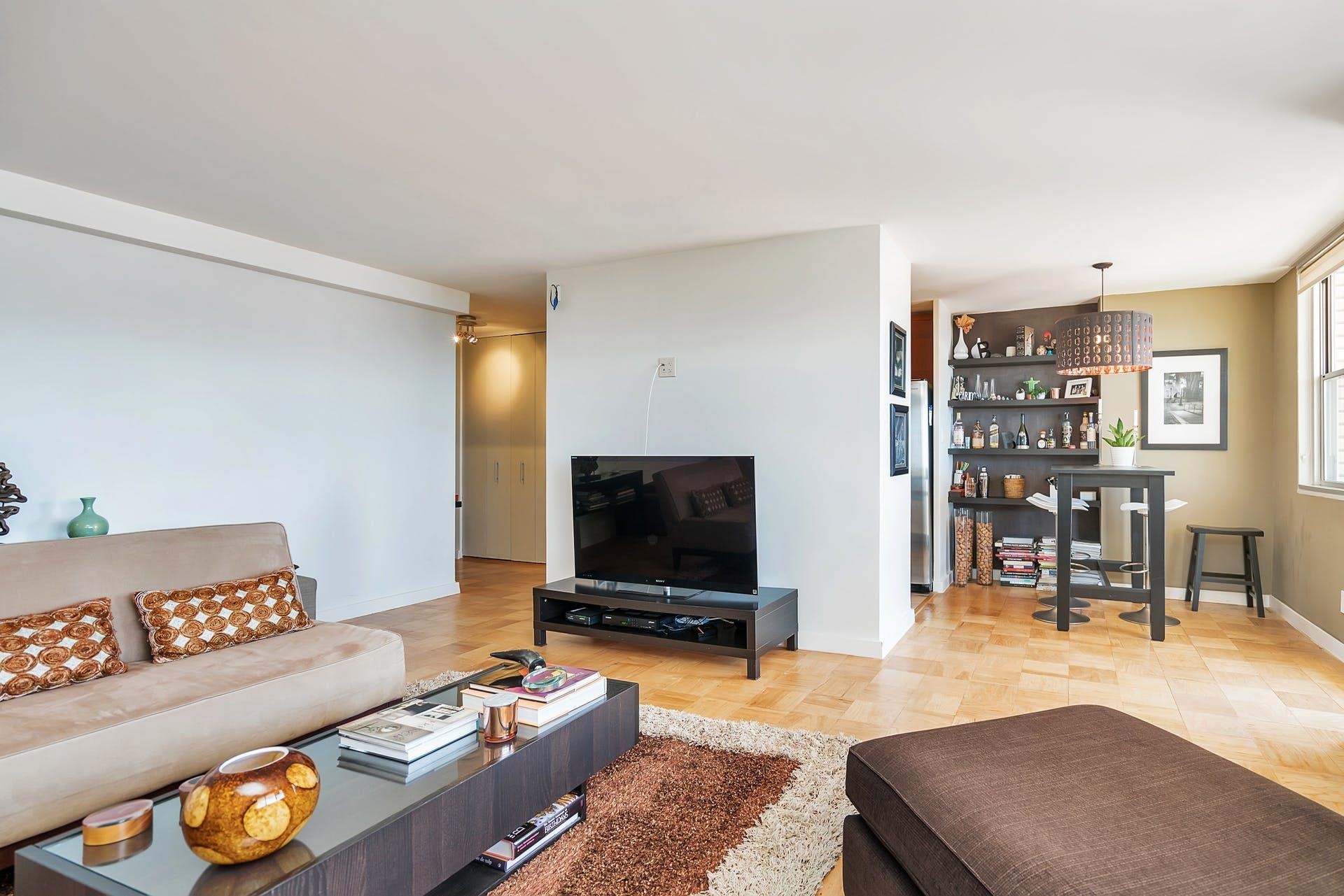 6040 BLVD EAST Unit: 3F