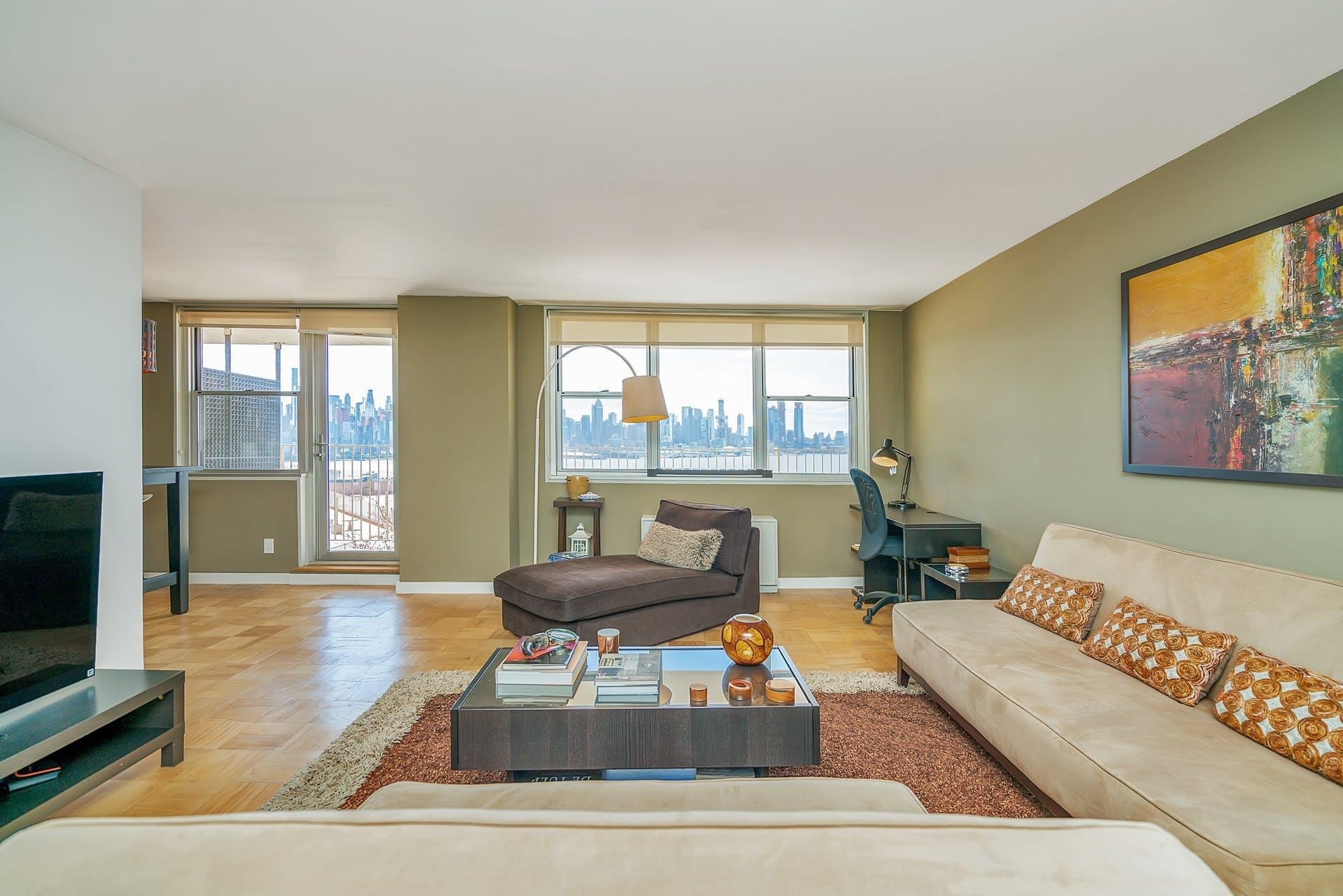 6040 BLVD EAST Unit: 3F