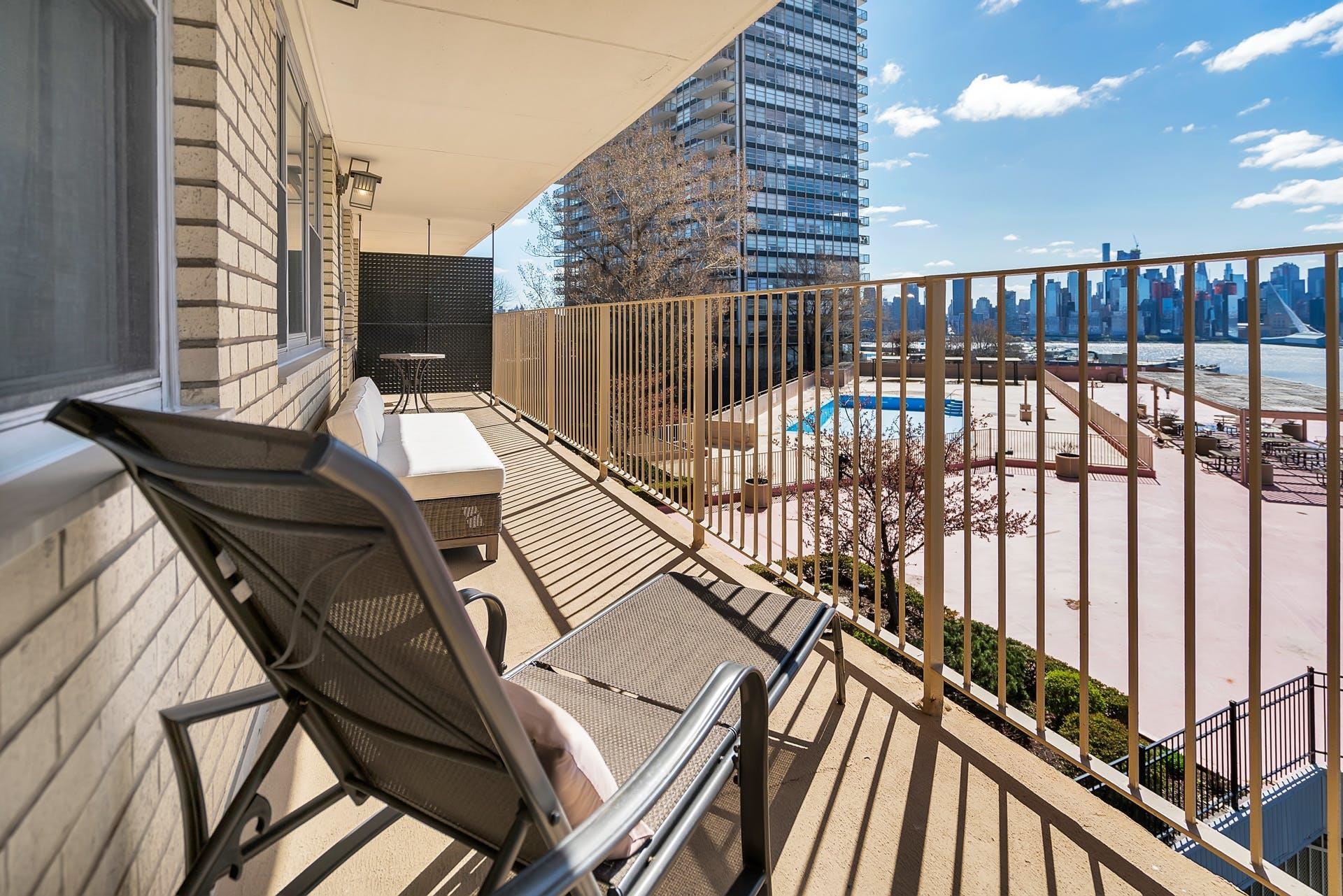 6040 BLVD EAST Unit: 3F