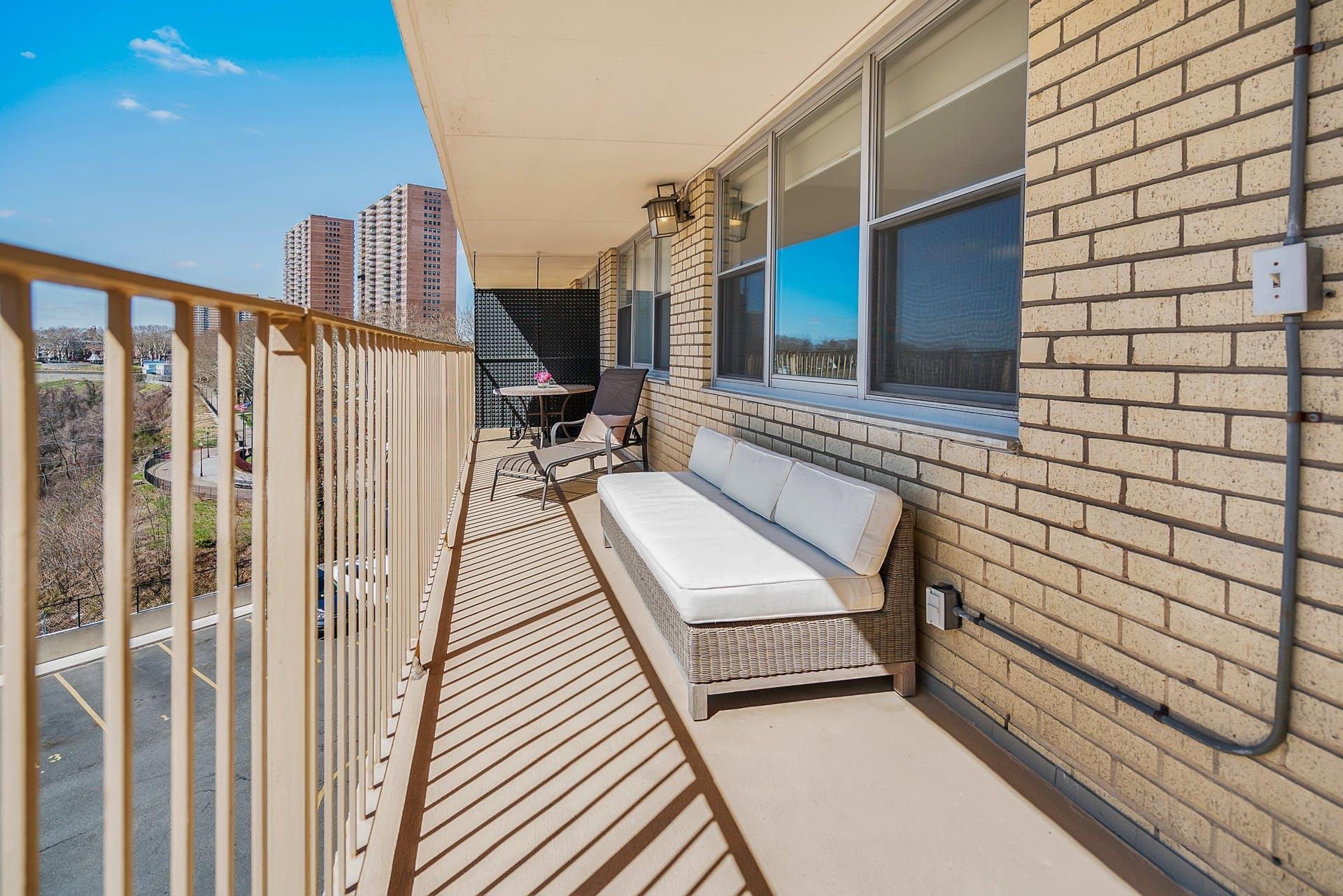 6040 BLVD EAST Unit: 3F