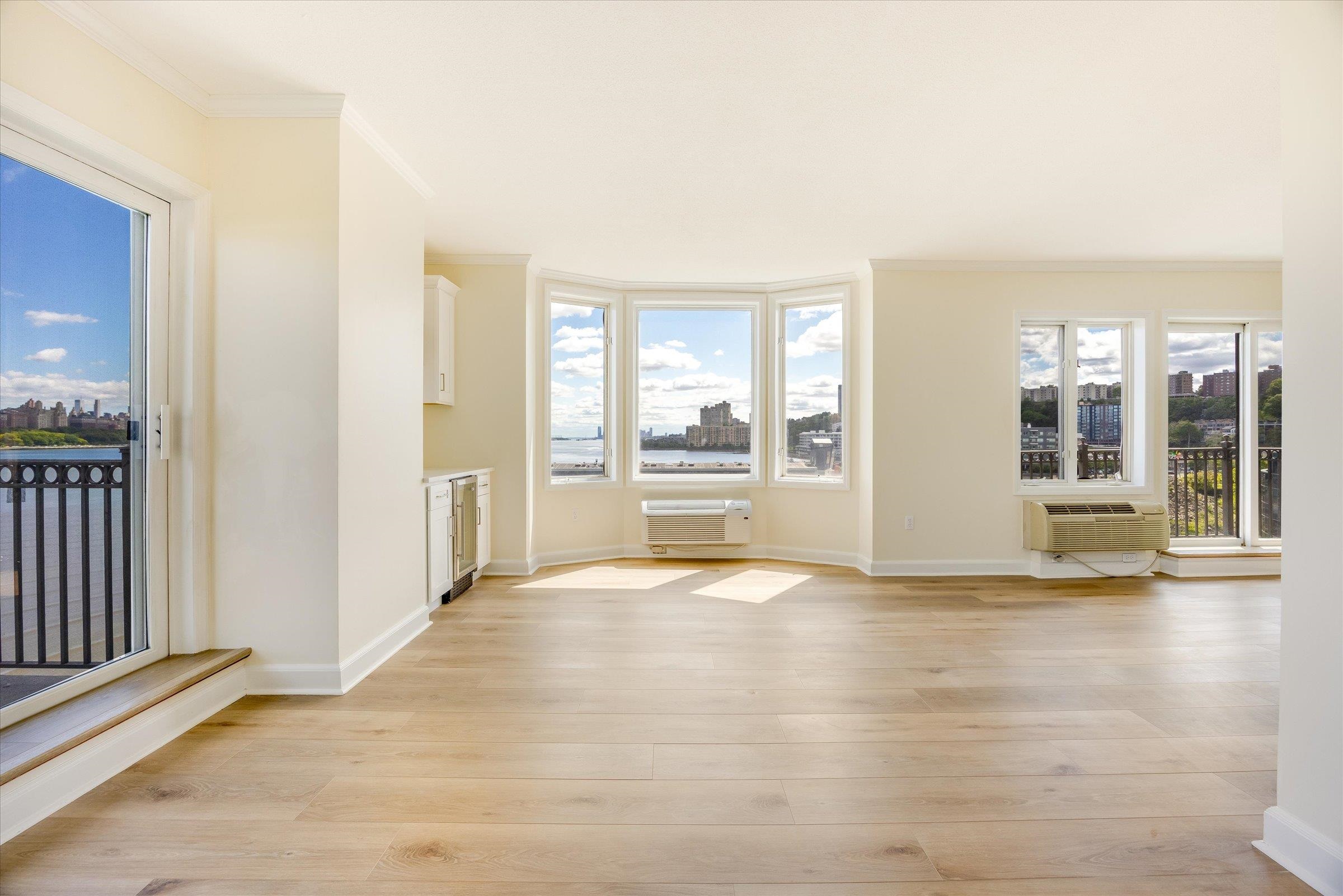 6315 CITY PL Unit: 6315