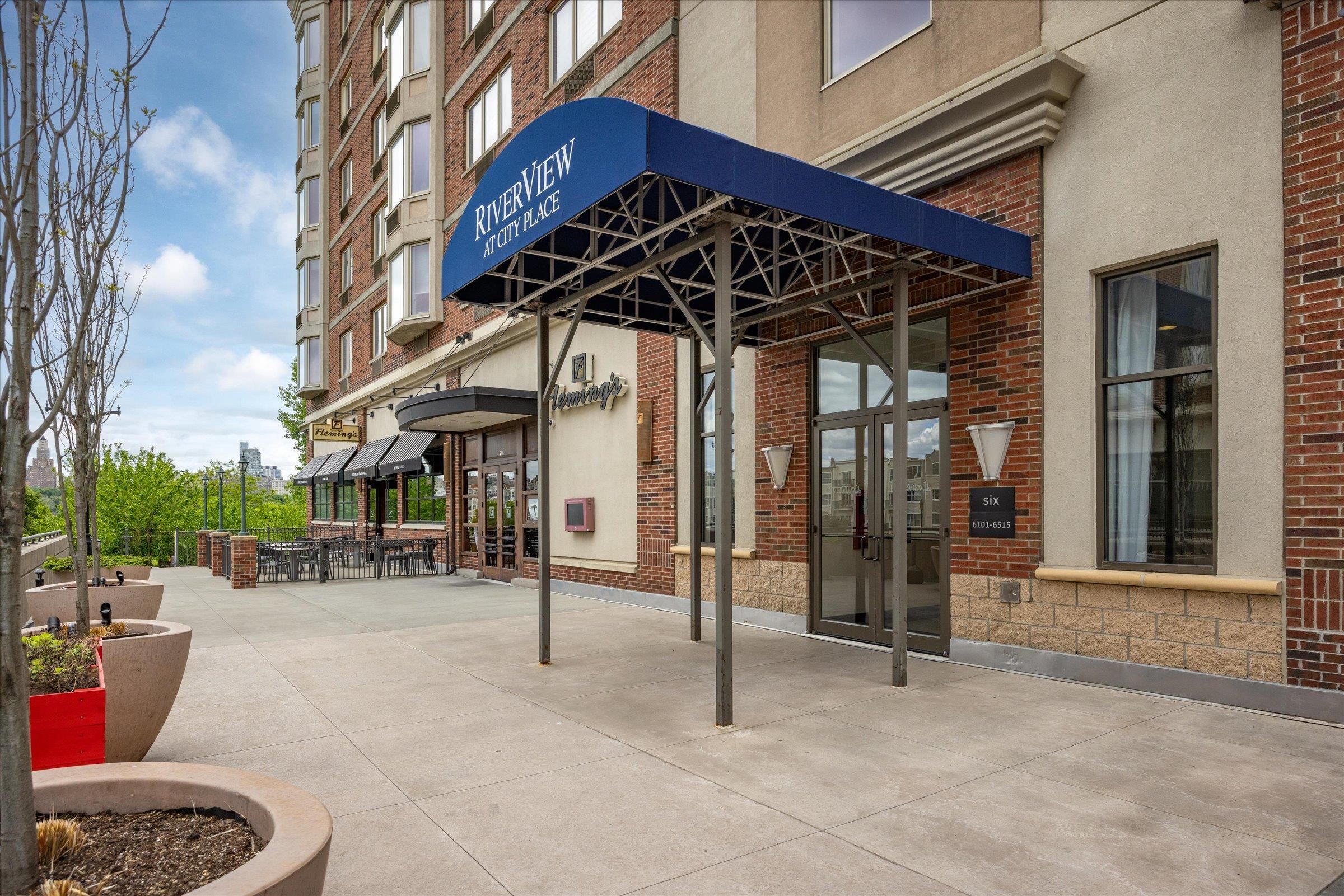6315 CITY PL Unit: 6315