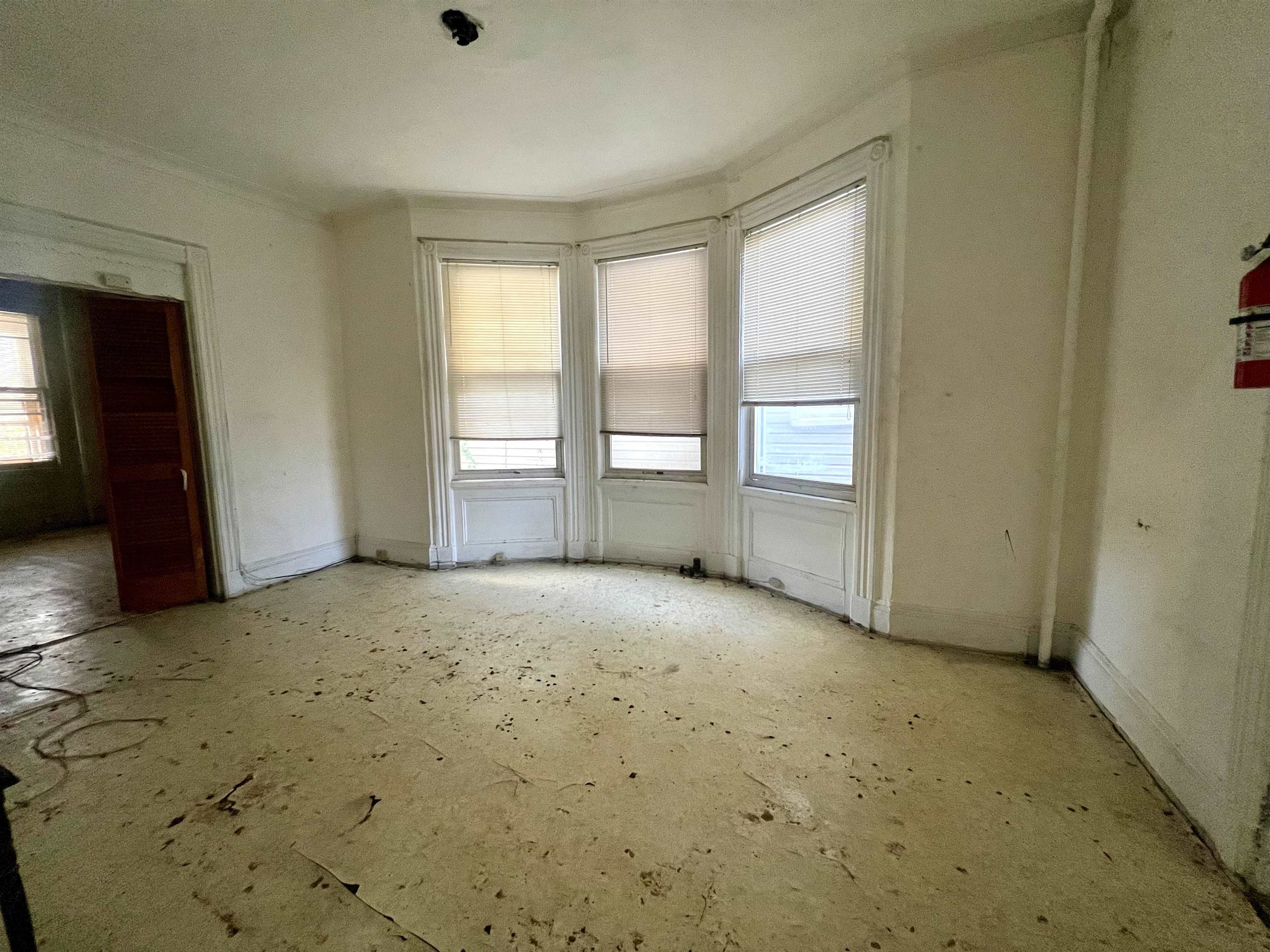 262 CLERK ST