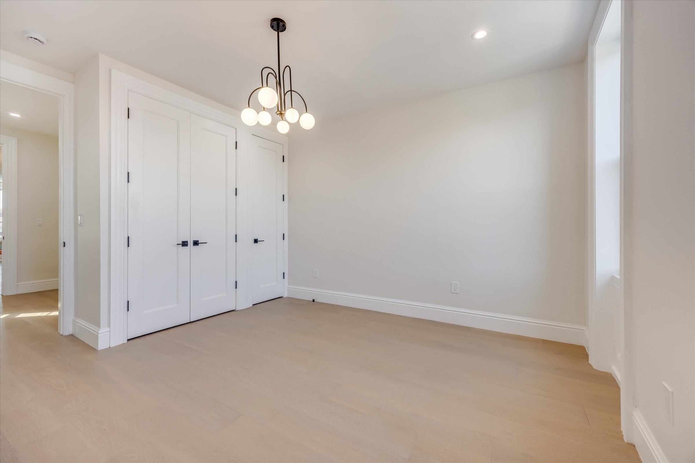 147 NEW YORK AVE Unit: 3L