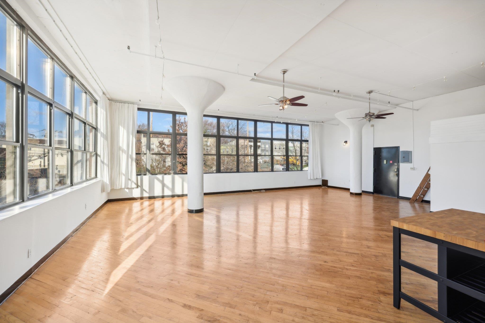2 UNION ST Unit: 1G