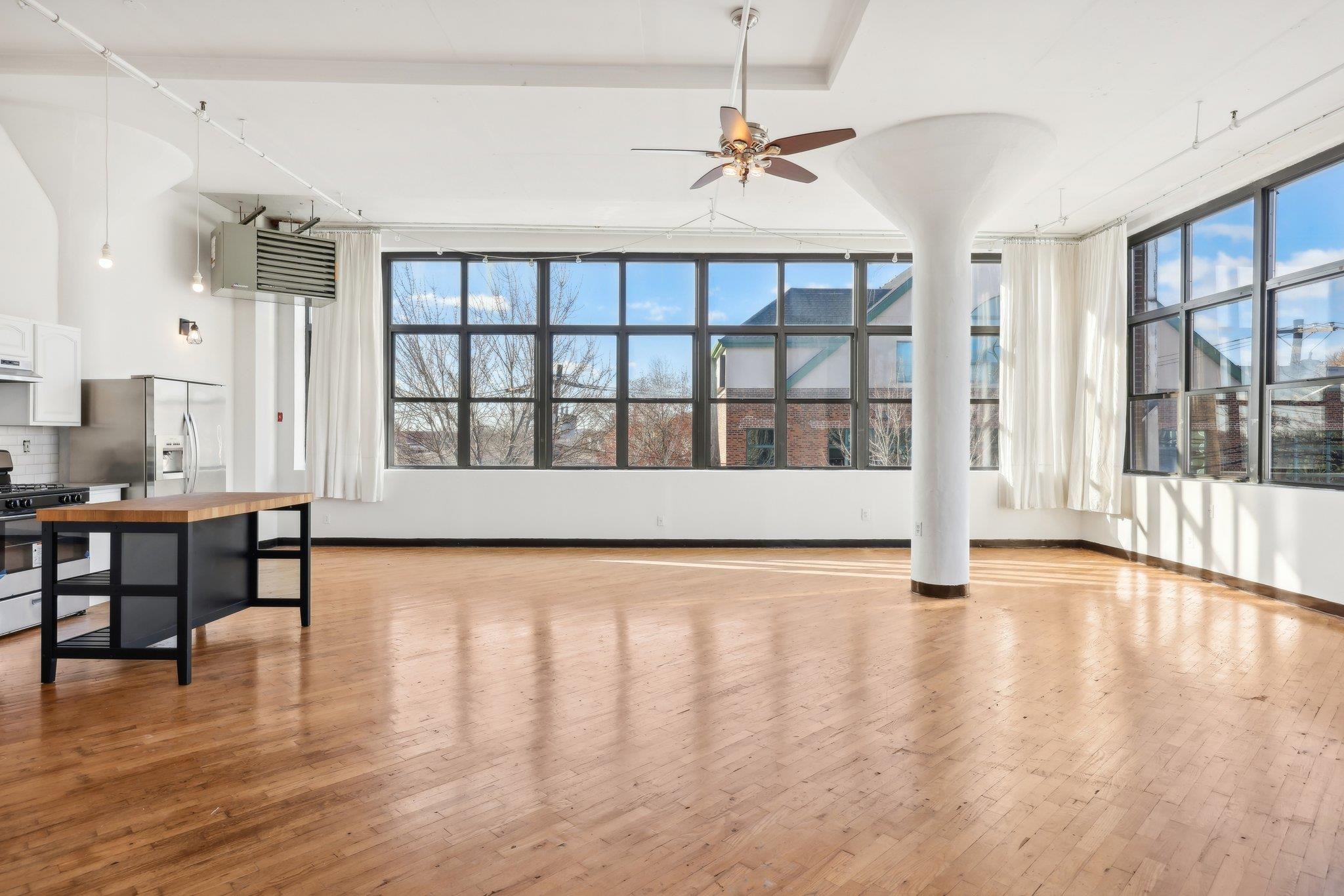2 UNION ST Unit: 1G
