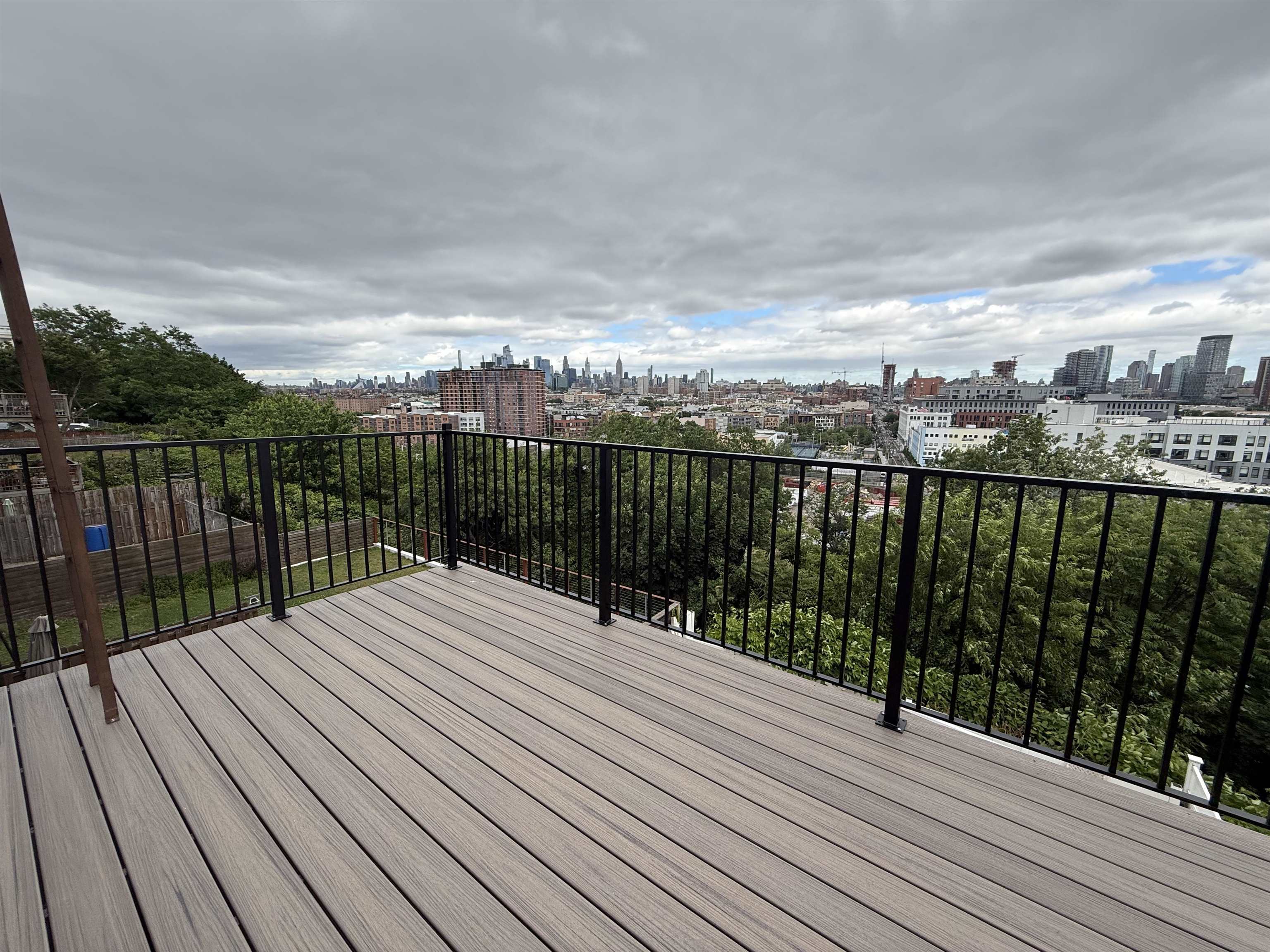 120 OGDEN AVE Unit: 2