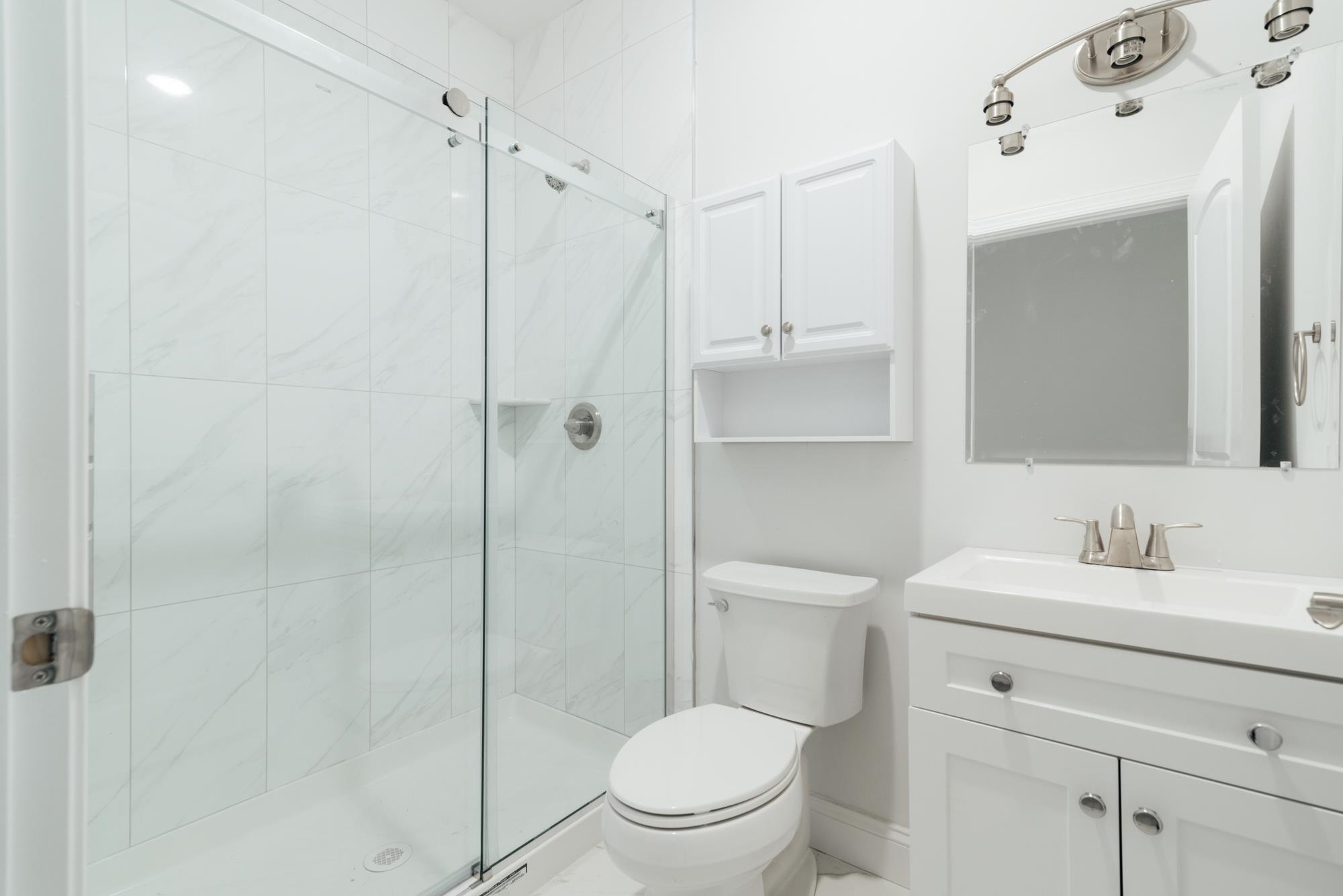 144 BERGEN AVE Unit: 2A